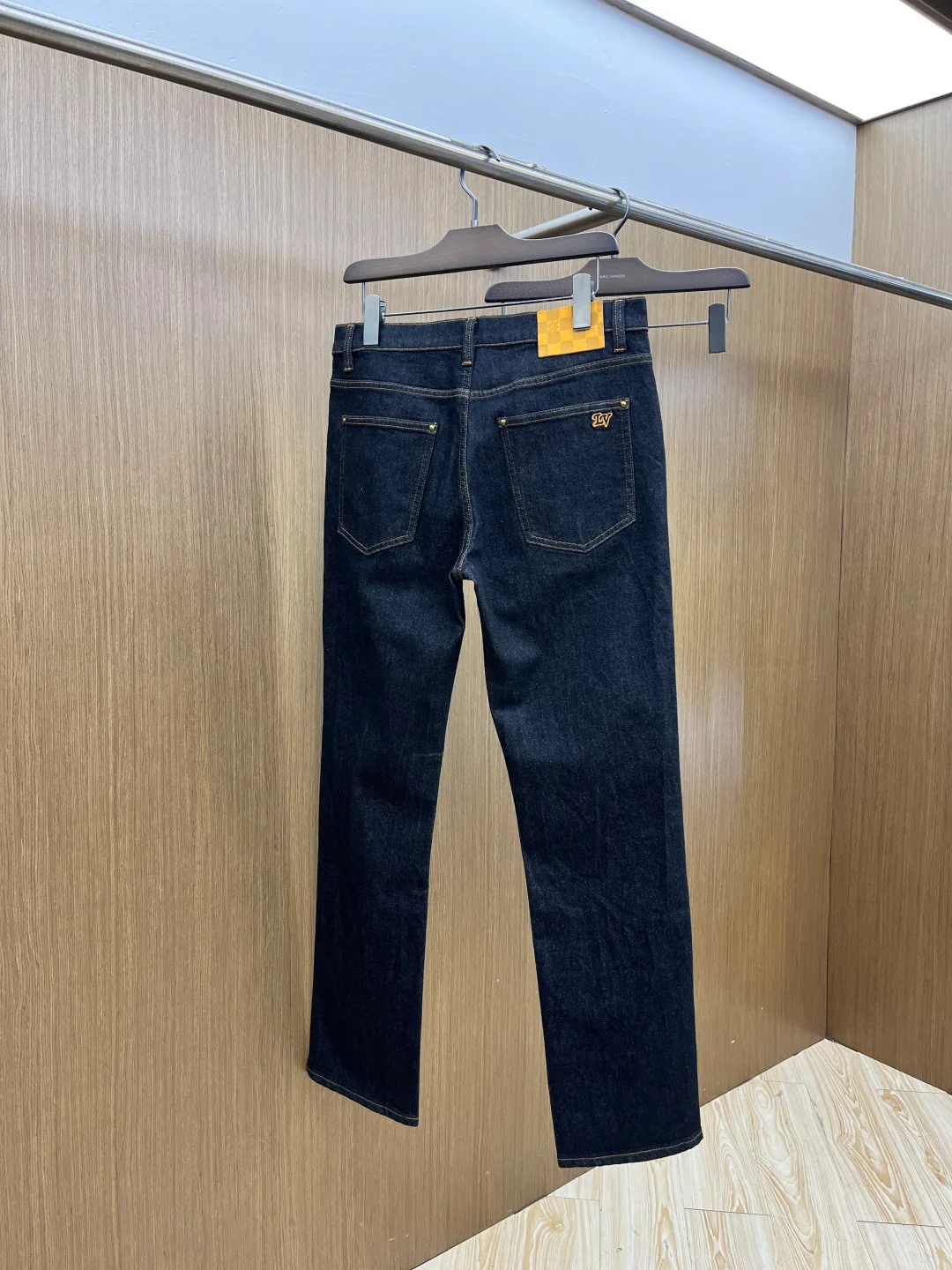 Джинсы Женские Louis Vuitton 11632737