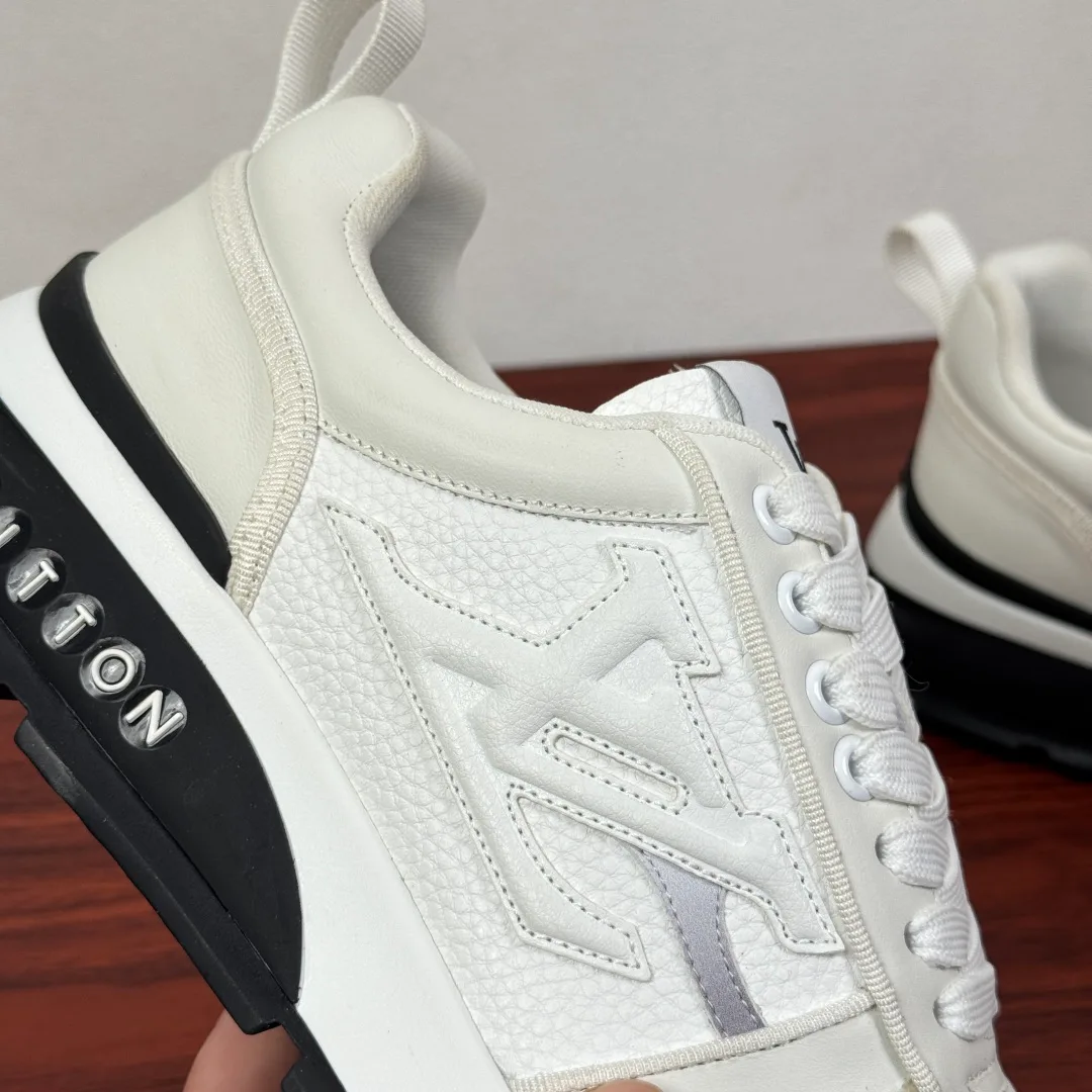 Кроссовки Мужские Louis Vuitton 1142097