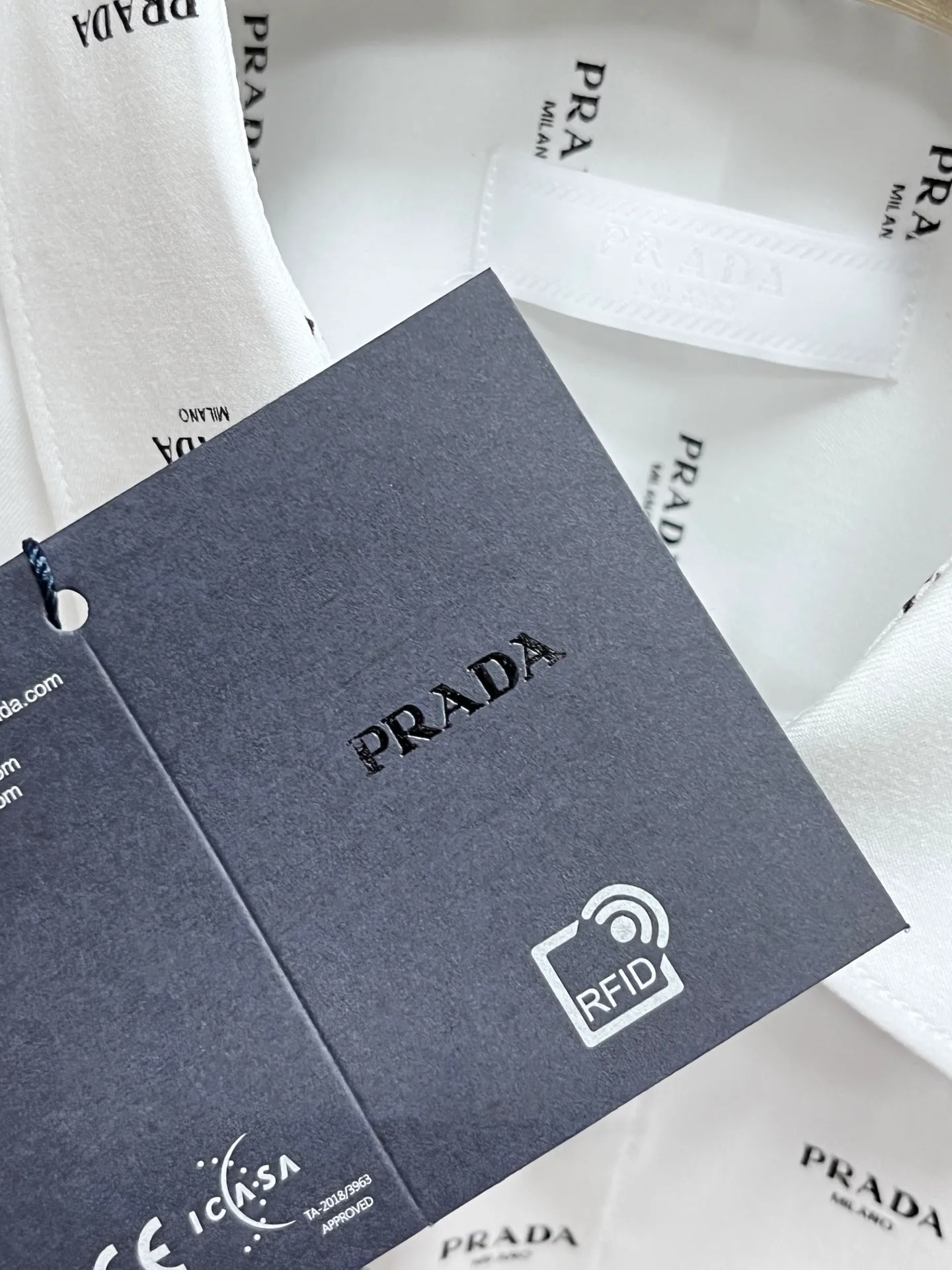 Рубашки Мужские Prada 13327556