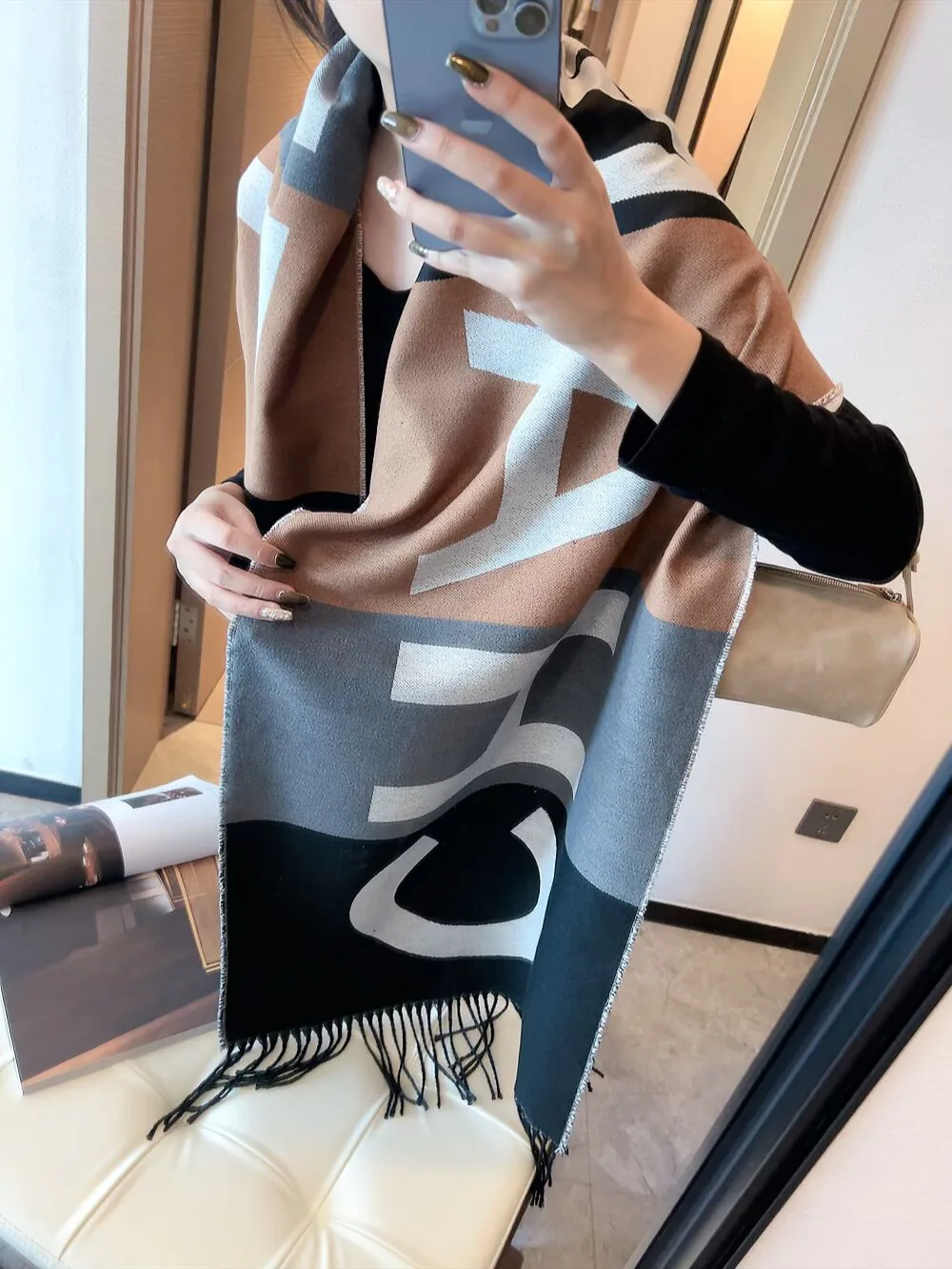 Шарфы Chanel 18002966