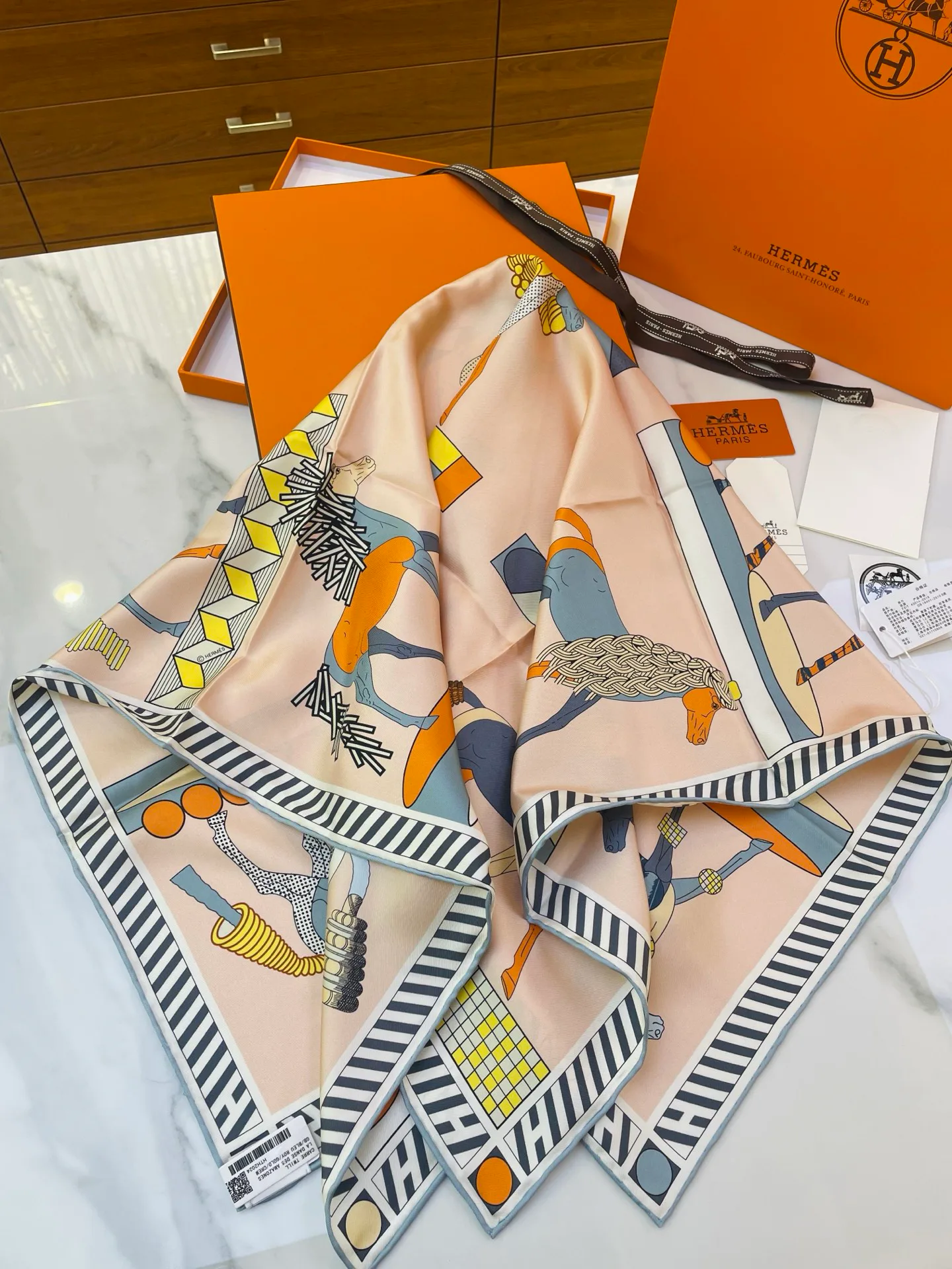 Платки Hermes 899676