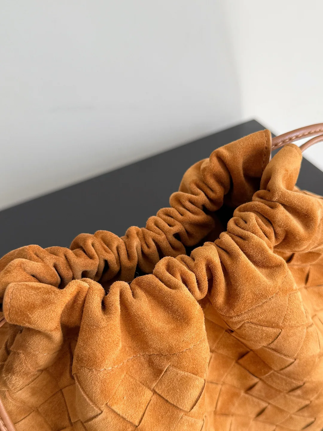 Сумки На Ремне Женские Bottega Veneta 11255441