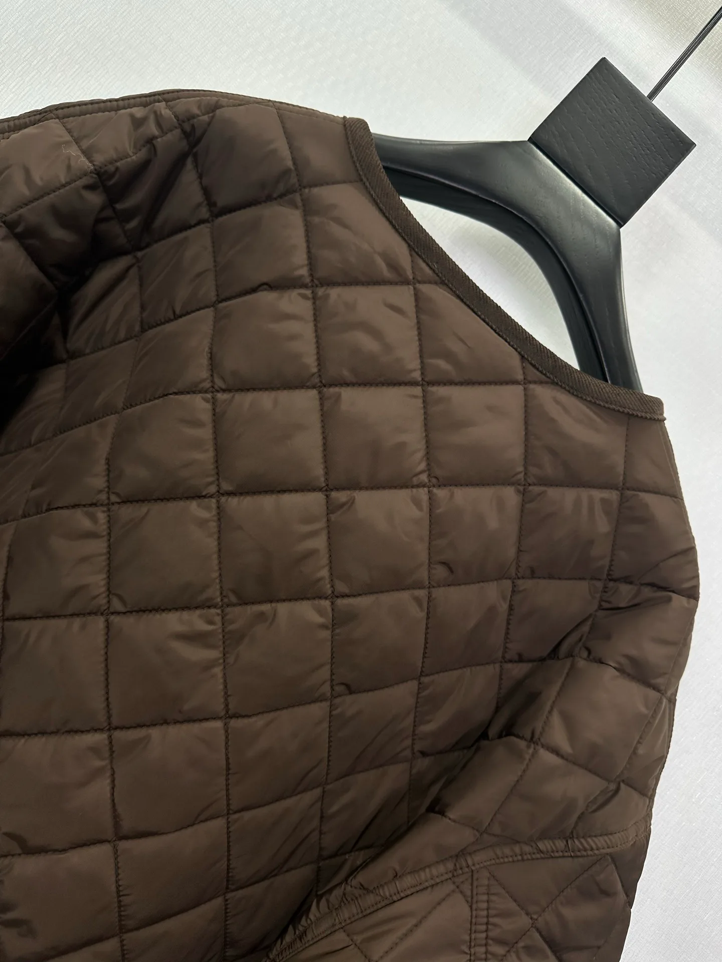 Куртки И Пуховики Женские Prada 18928364