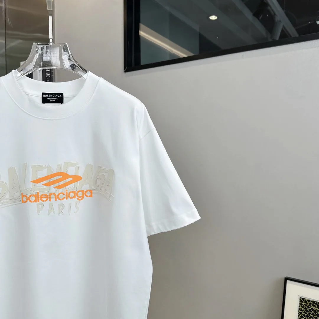 Футболки Женские Balenciaga 18416