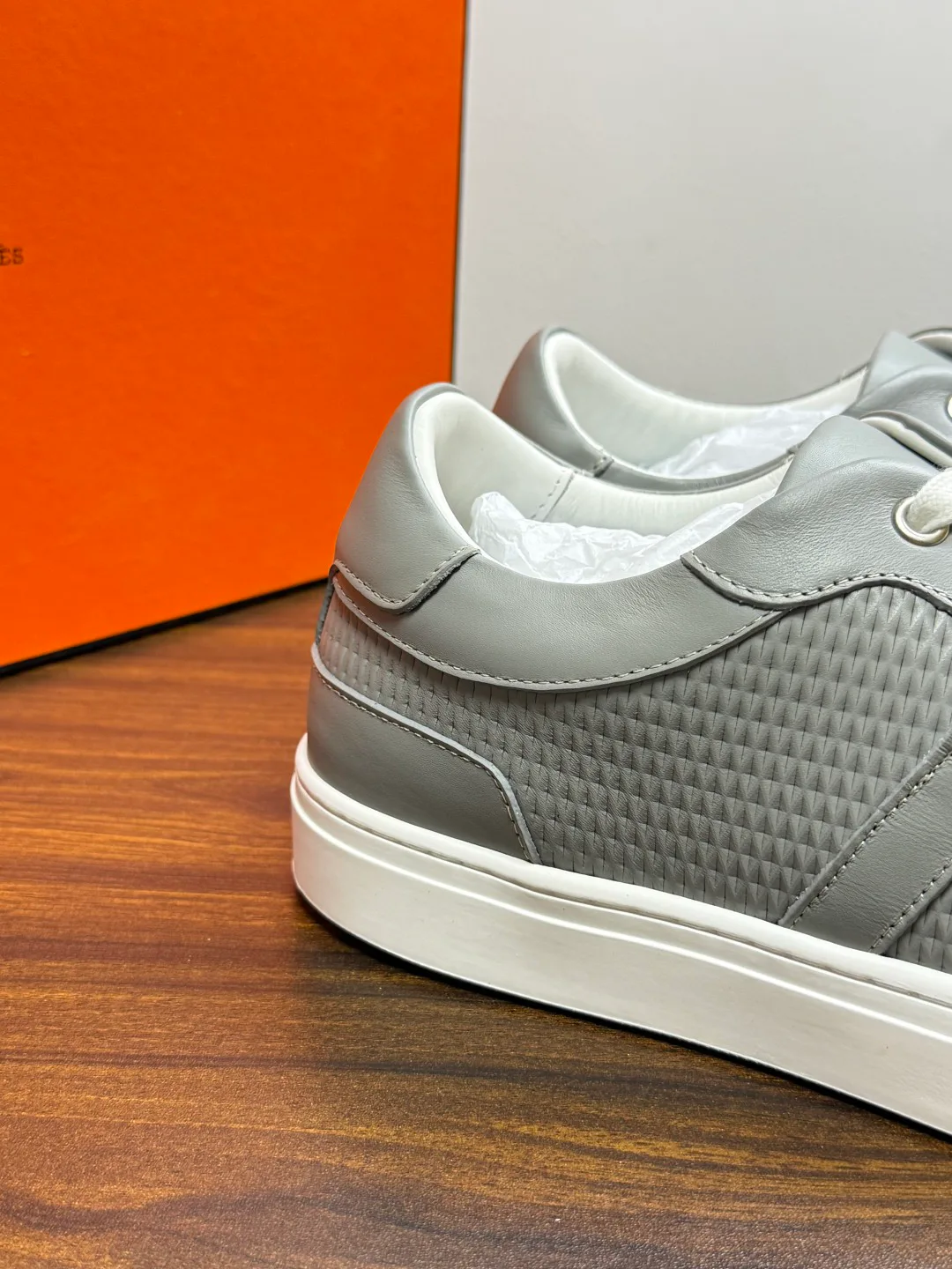 Кроссовки Мужские Hermes 19623471