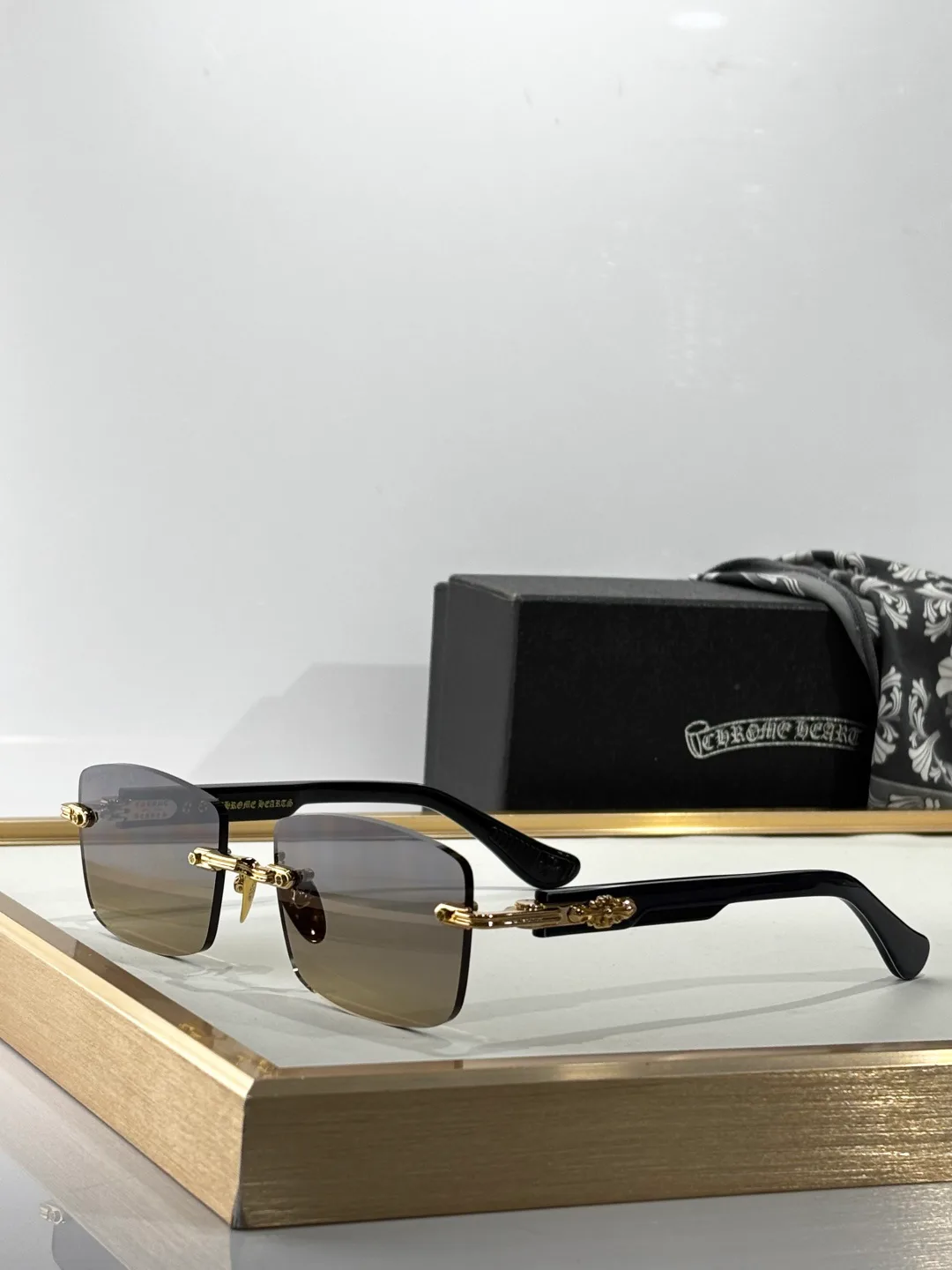 Очки Chrome Hearts 256304