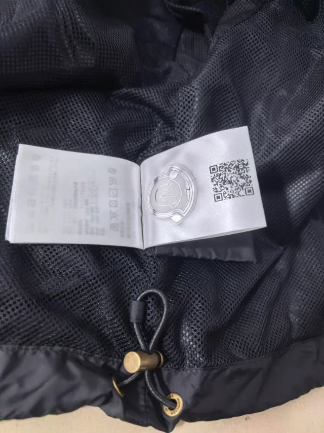 Куртки И Пуховики Женские Moncler 29920