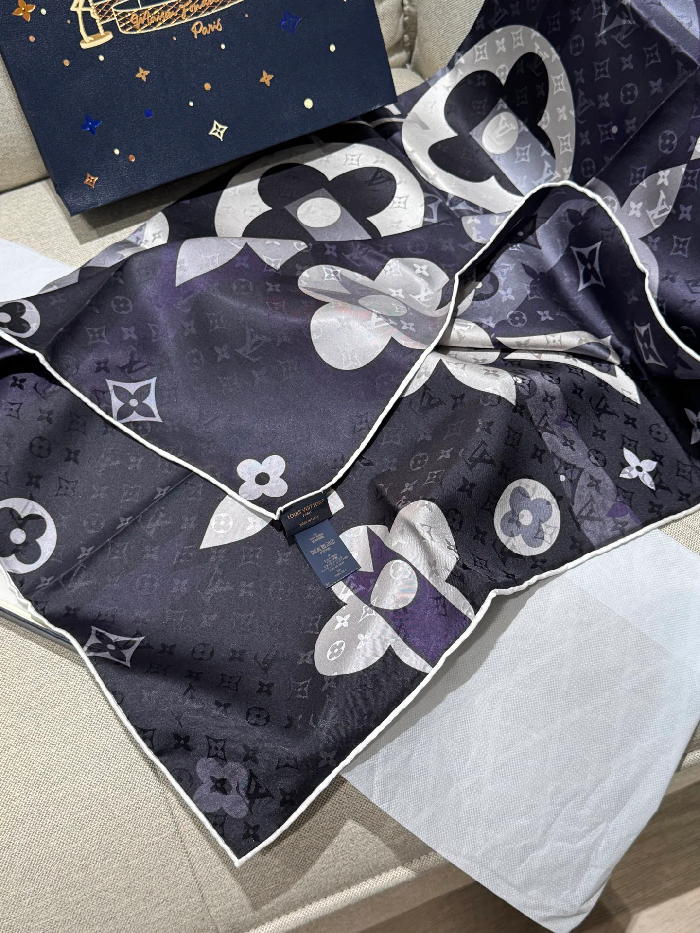 Шарфы Louis Vuitton 15395806