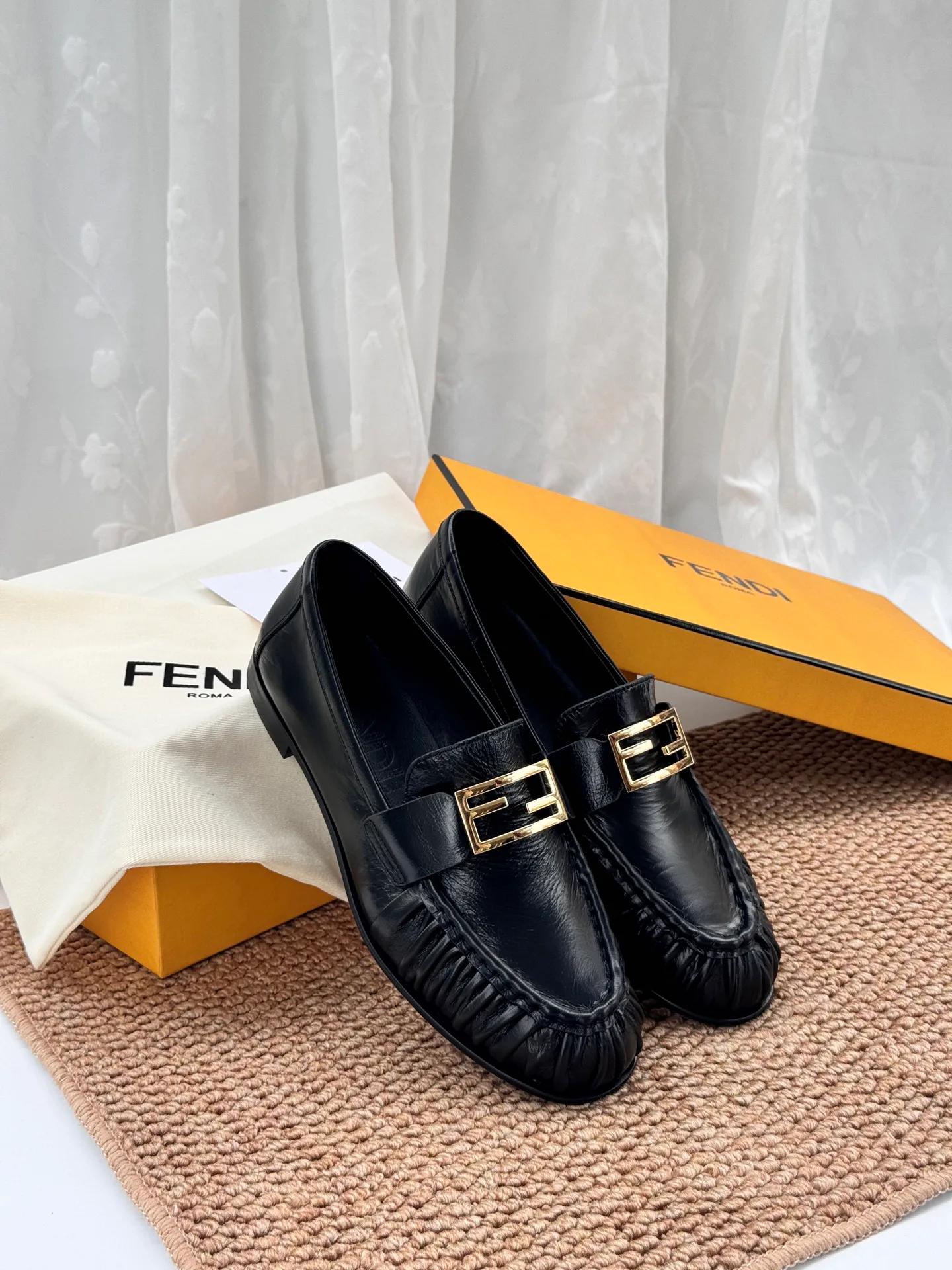 Лоферы И Мокасины Женские Fendi 11721309