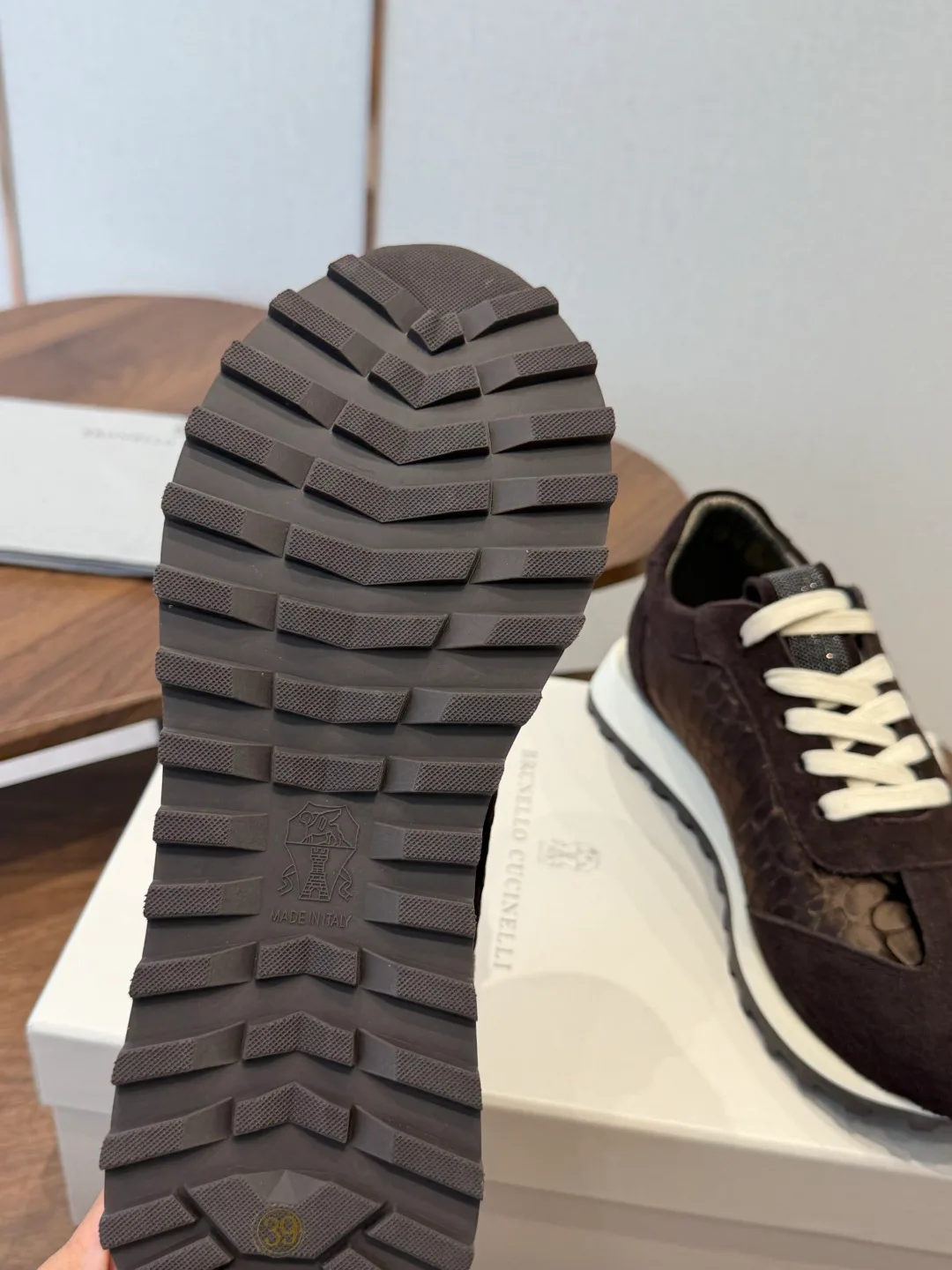 Кроссовки Женские Brunello Cucinelli 17461325