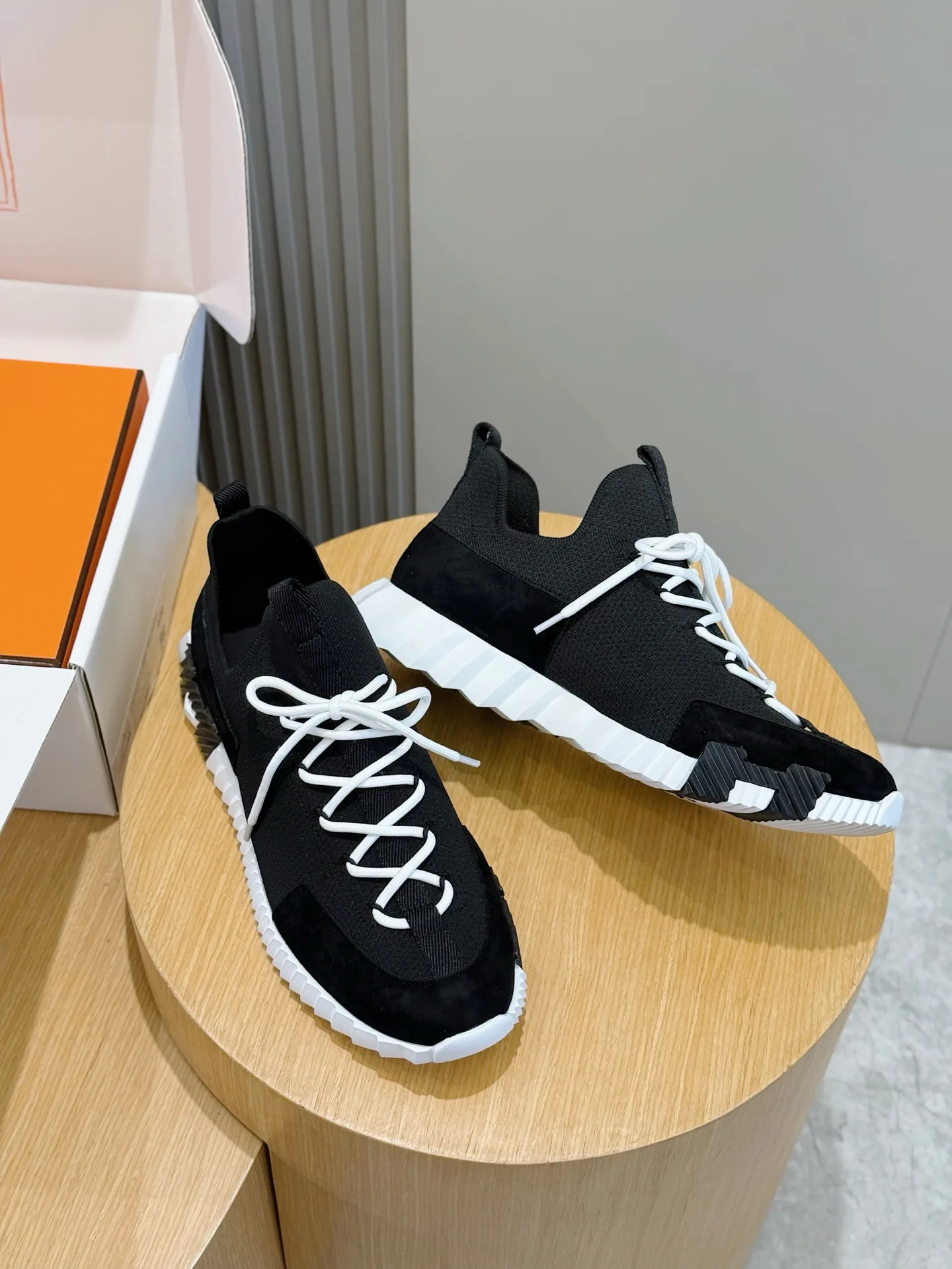 Кроссовки Мужские Hermes 11243927