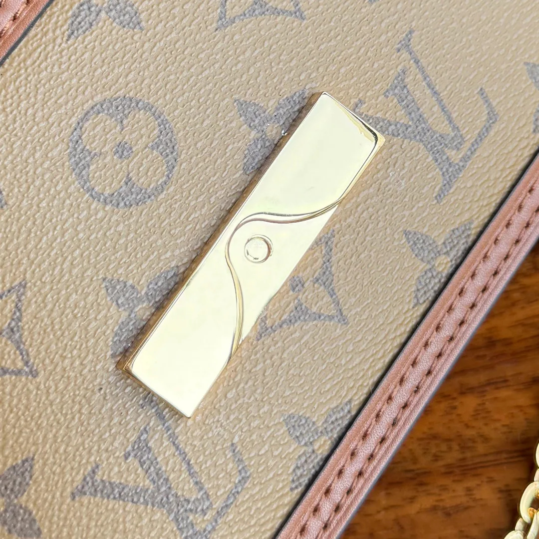Сумки На Ремне Женские Louis Vuitton 9816795