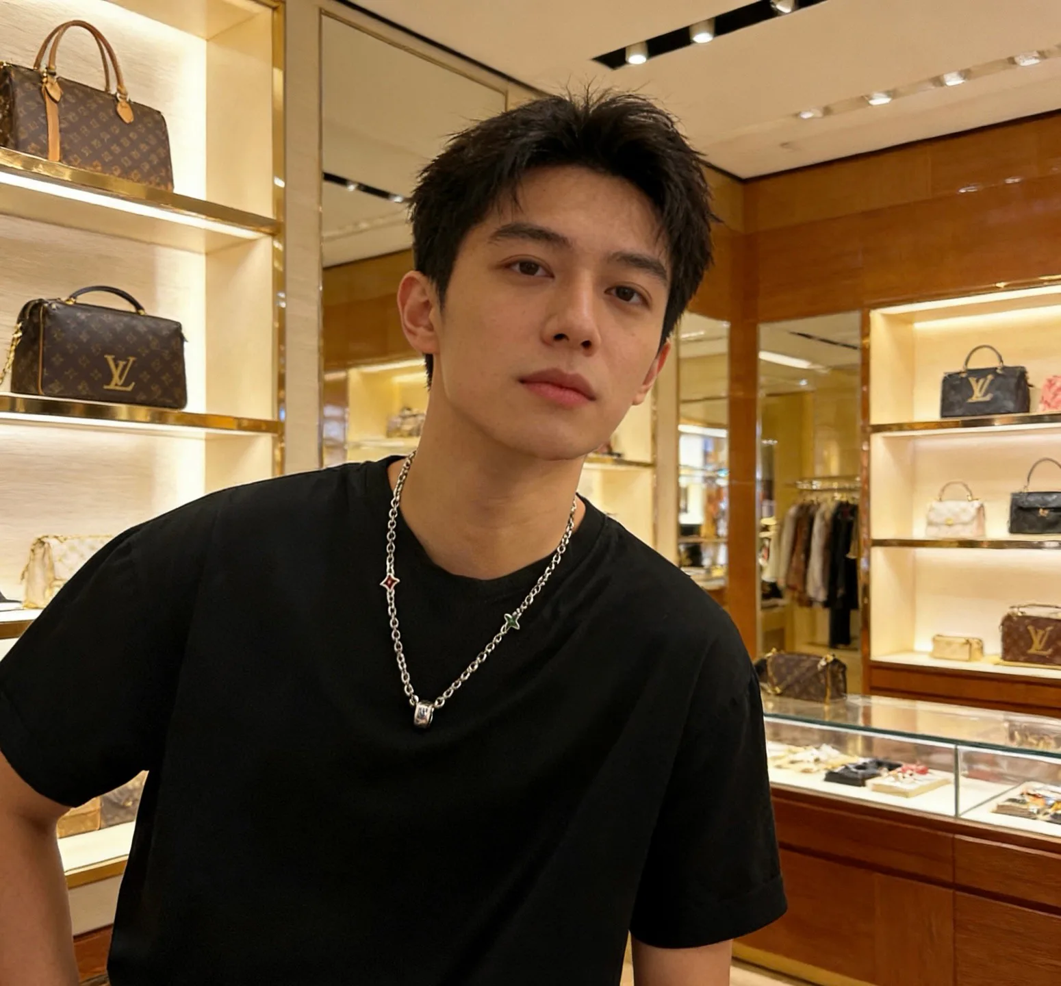 Бижутерия Louis Vuitton 13554402