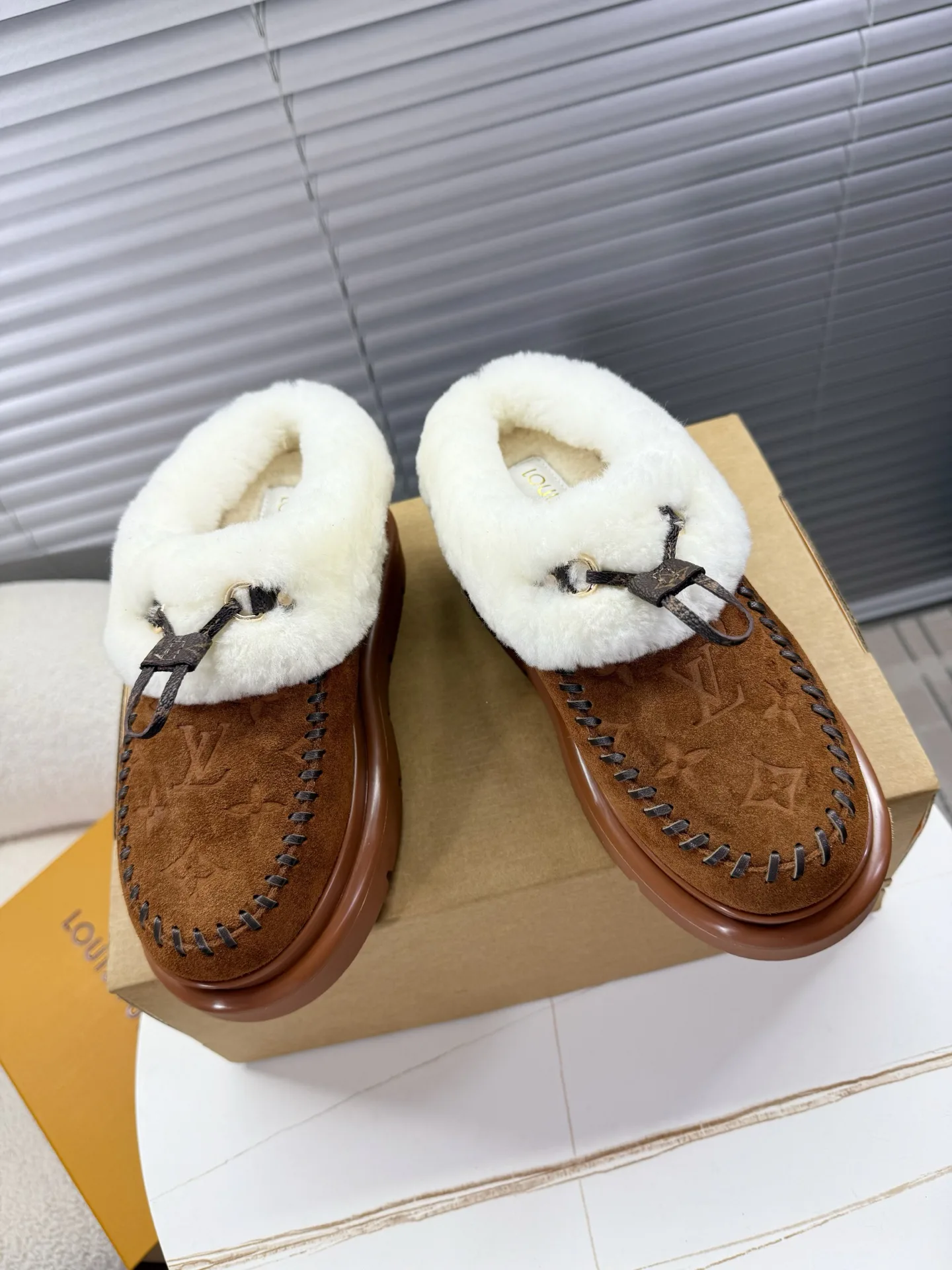 Угги Женские Louis Vuitton 455844