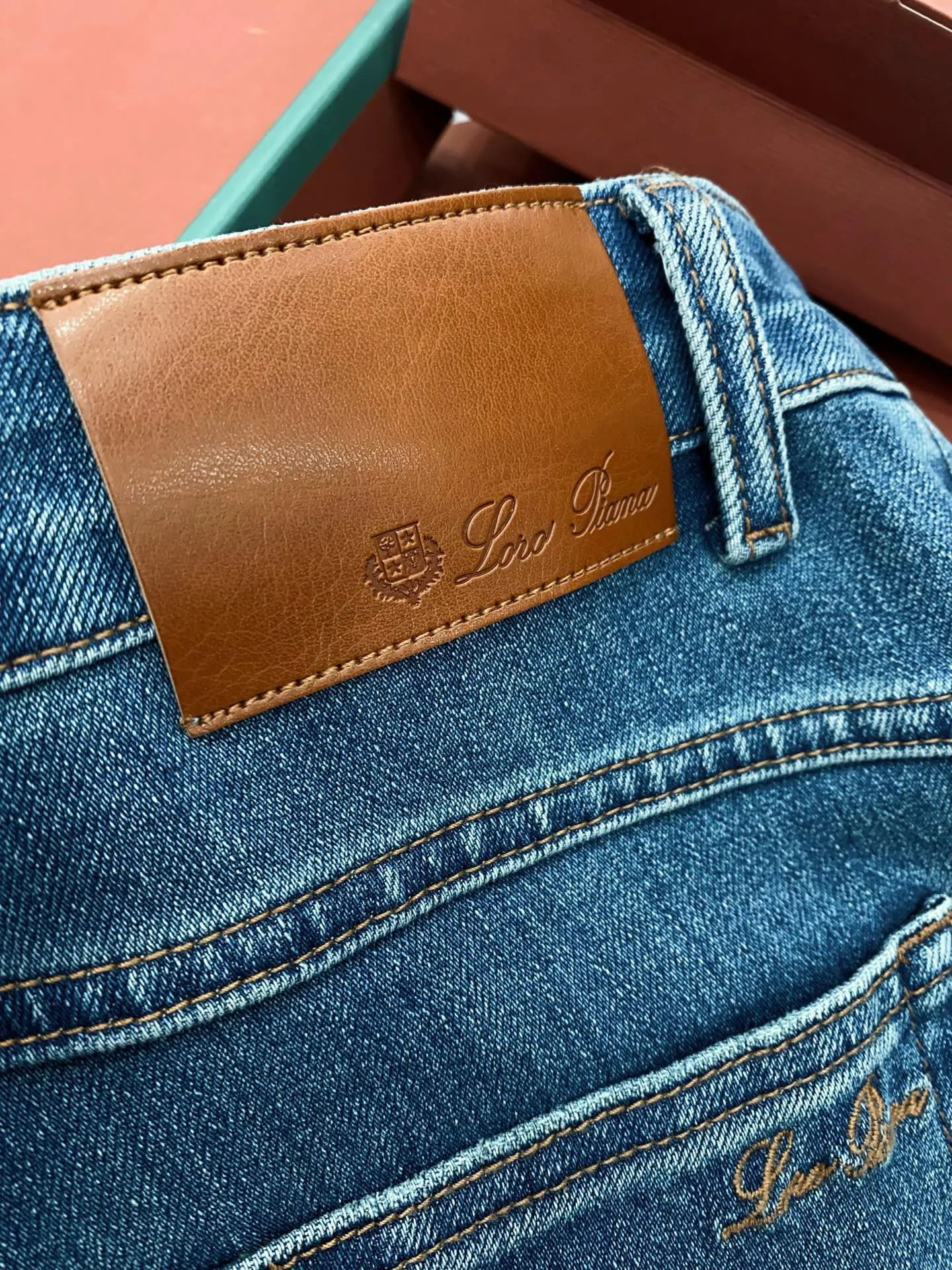 Джинсы Женские Loro Piana 12729740