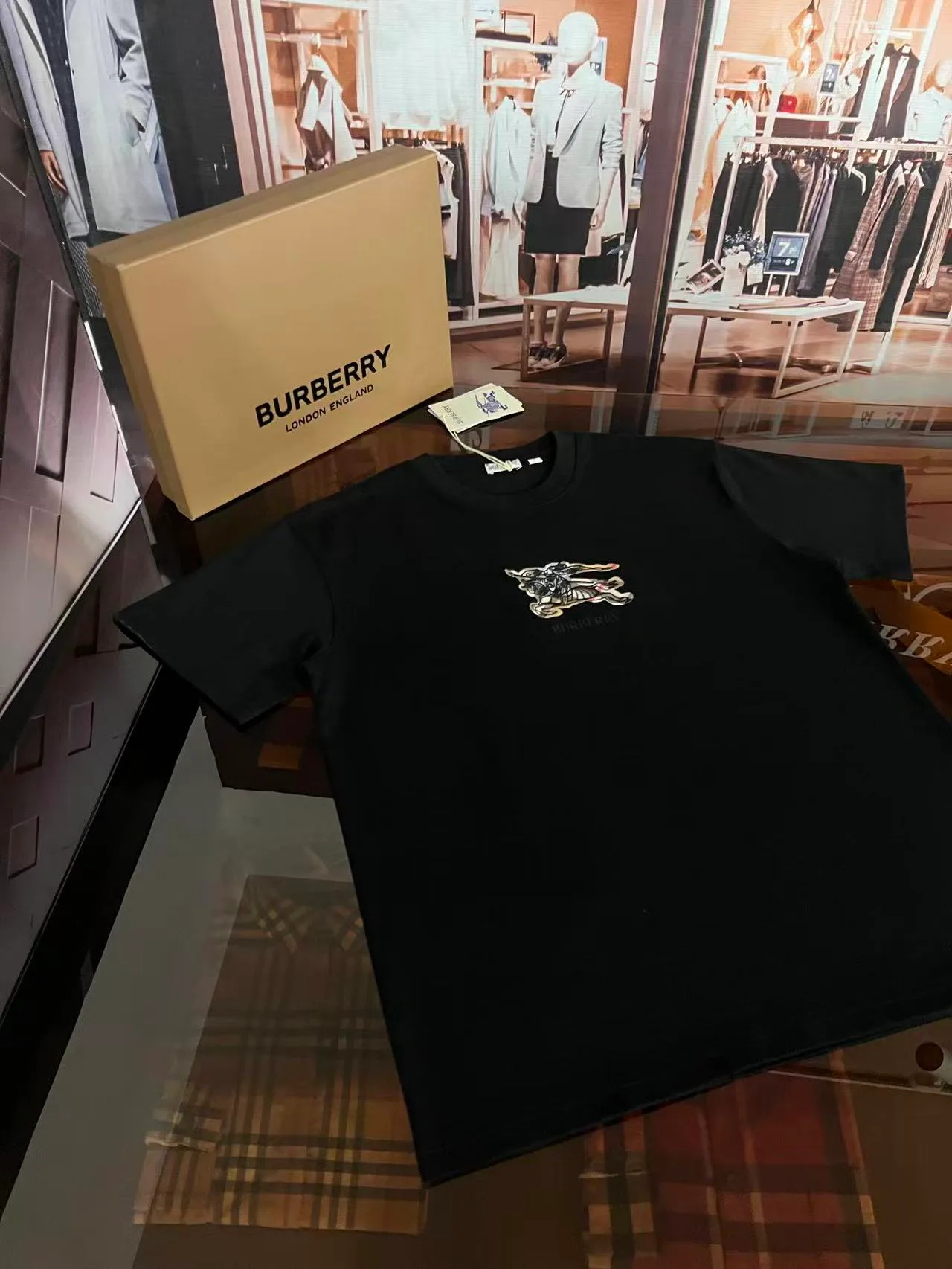 Футболки Женские Burberry 10658041