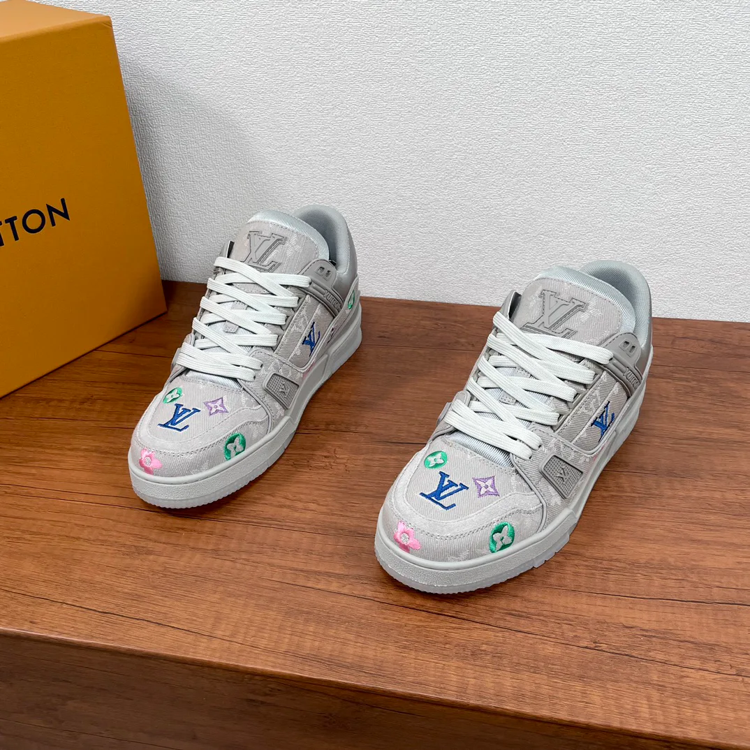 Кроссовки Мужские Louis Vuitton 5892169