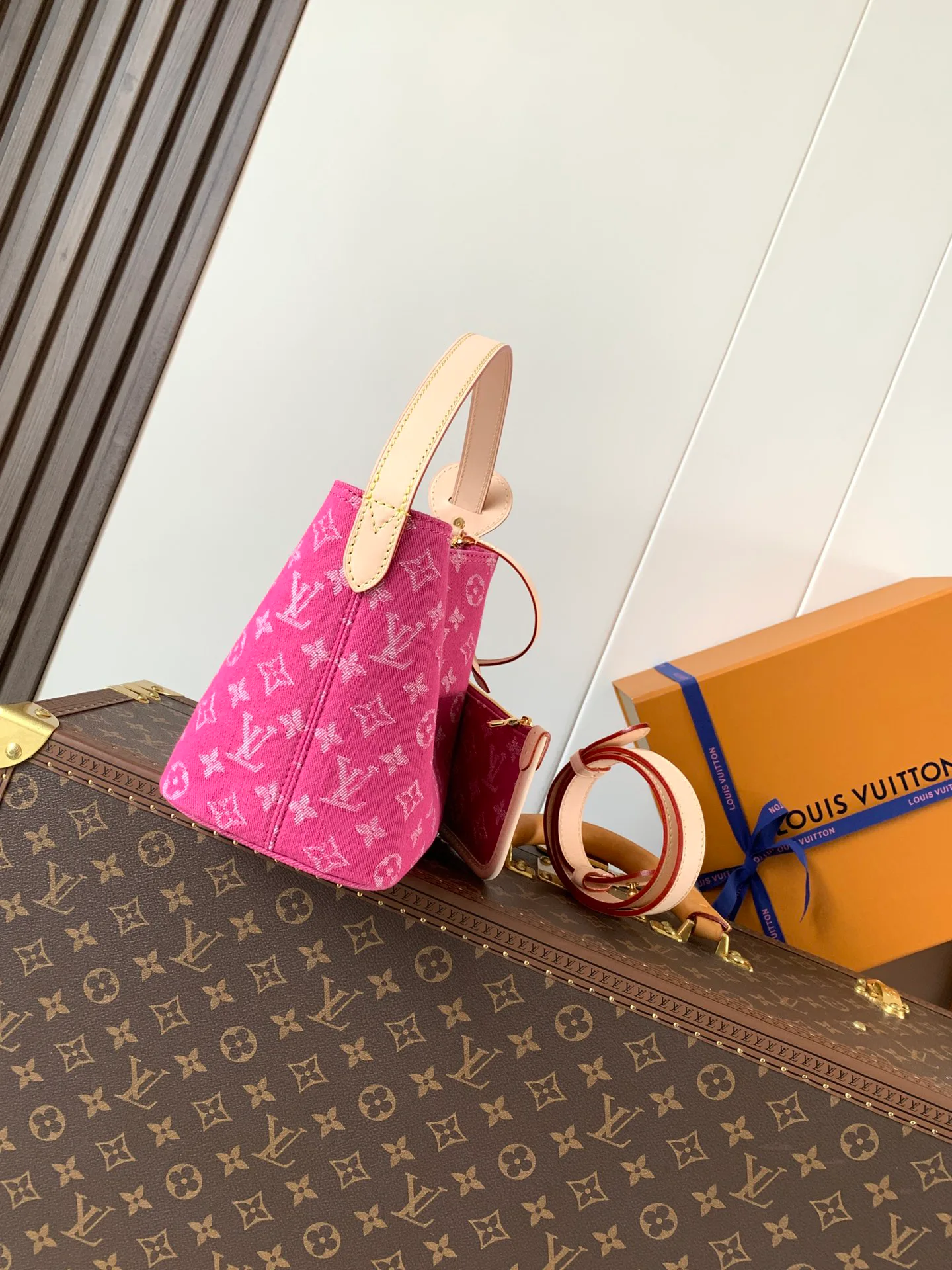 Классические Сумки Женские Louis Vuitton 13435278
