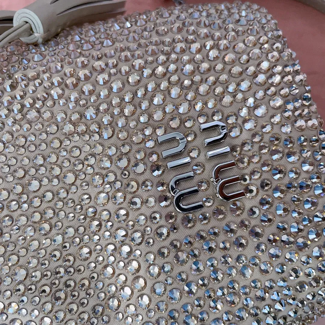 Сумки На Ремне Женские Miu Miu 369577