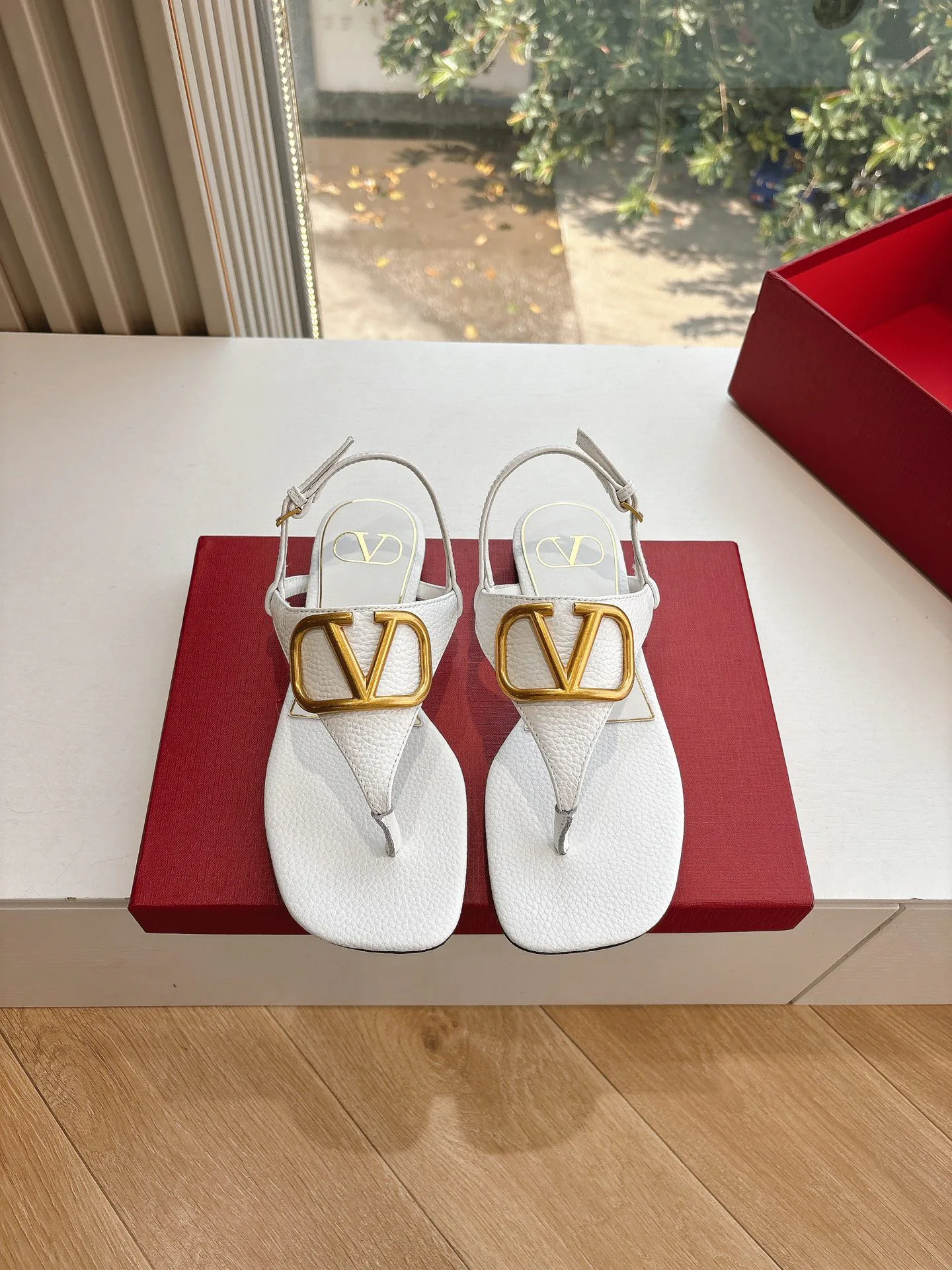 Сандалии Женские Valentino 24977