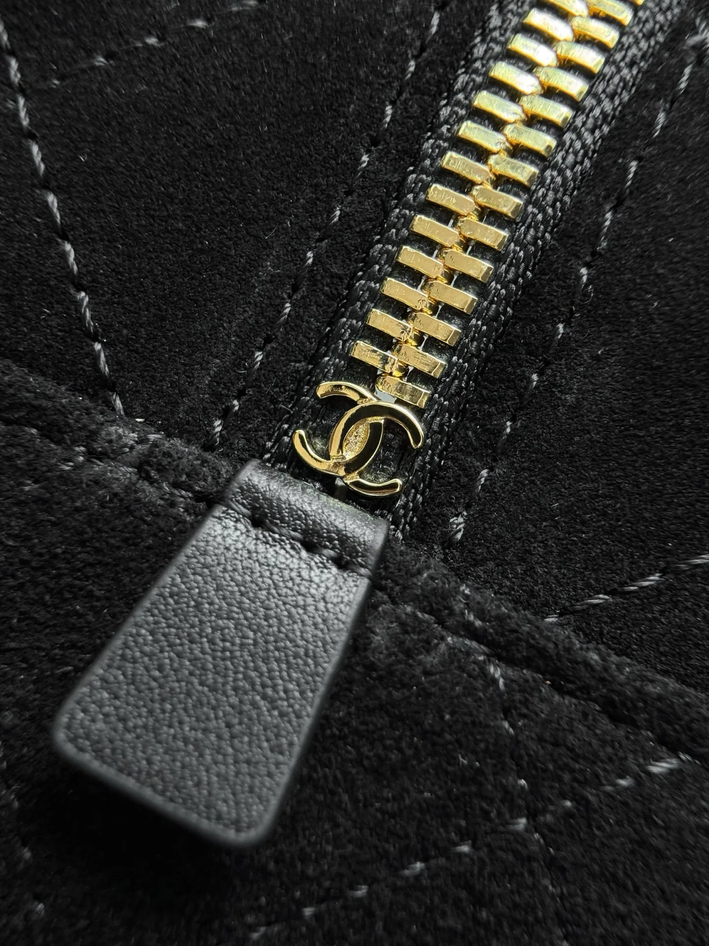 Классические Сумки Женские Chanel 18147997