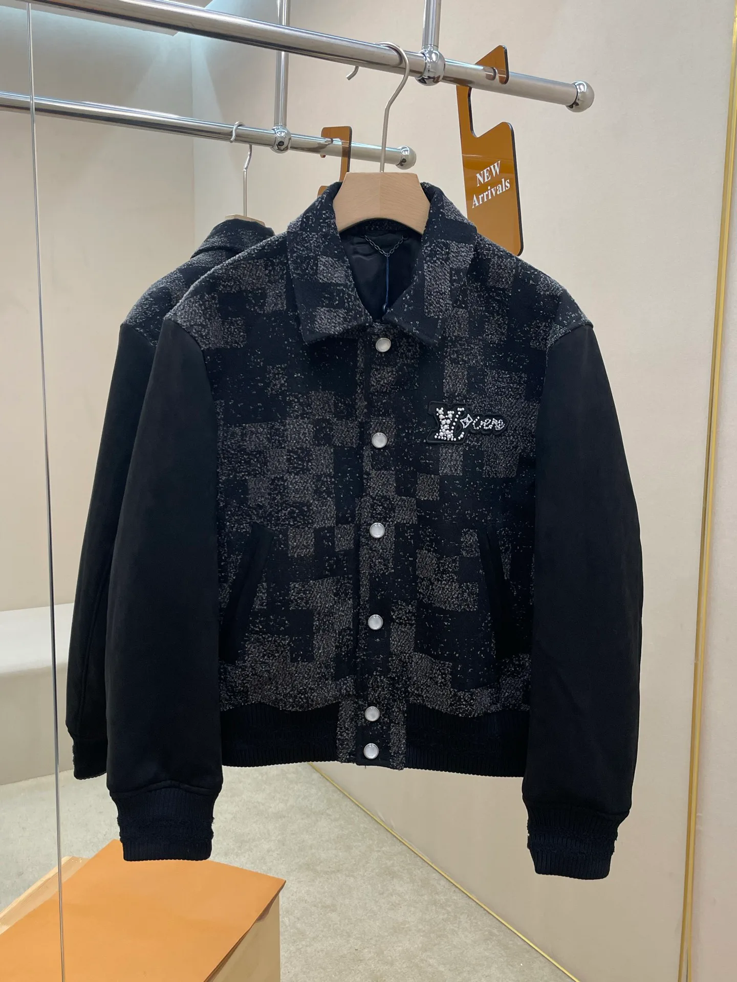 Куртки И Пуховики Мужские Louis Vuitton 2222332