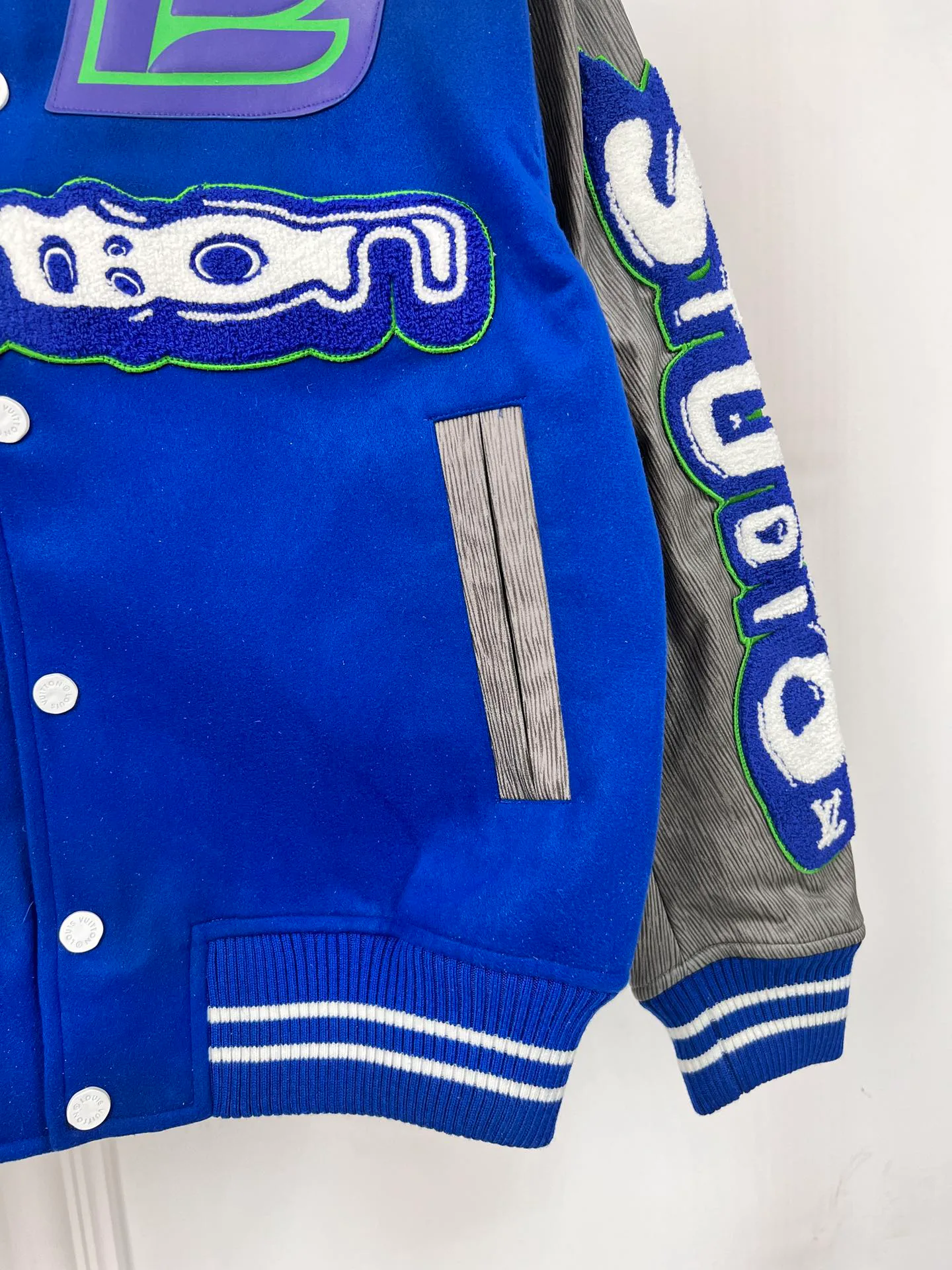 Жакеты Женские Louis Vuitton 12842515