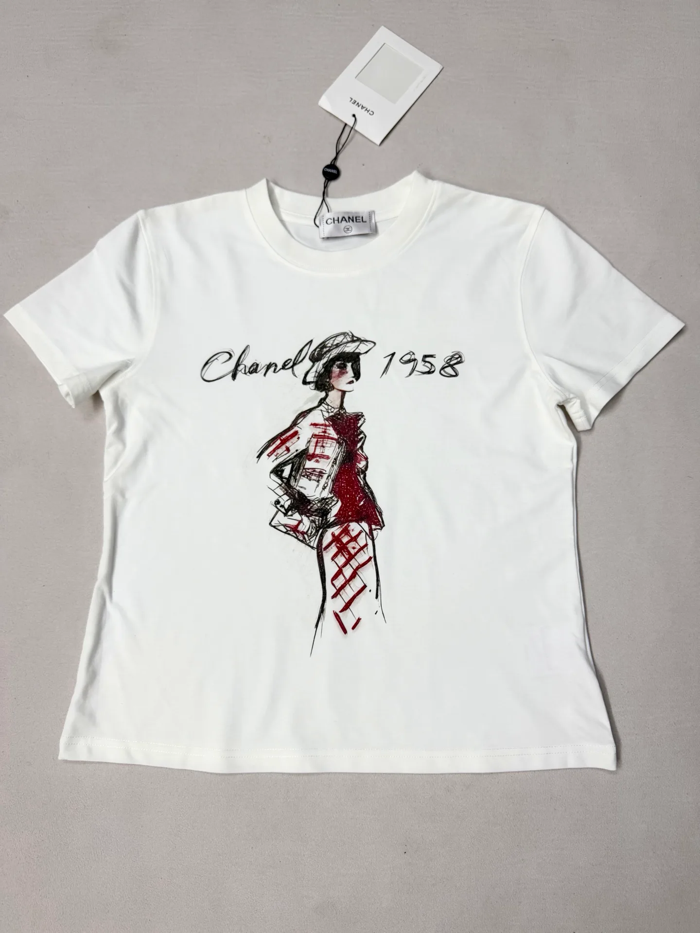 Футболки Женские Chanel 13076358