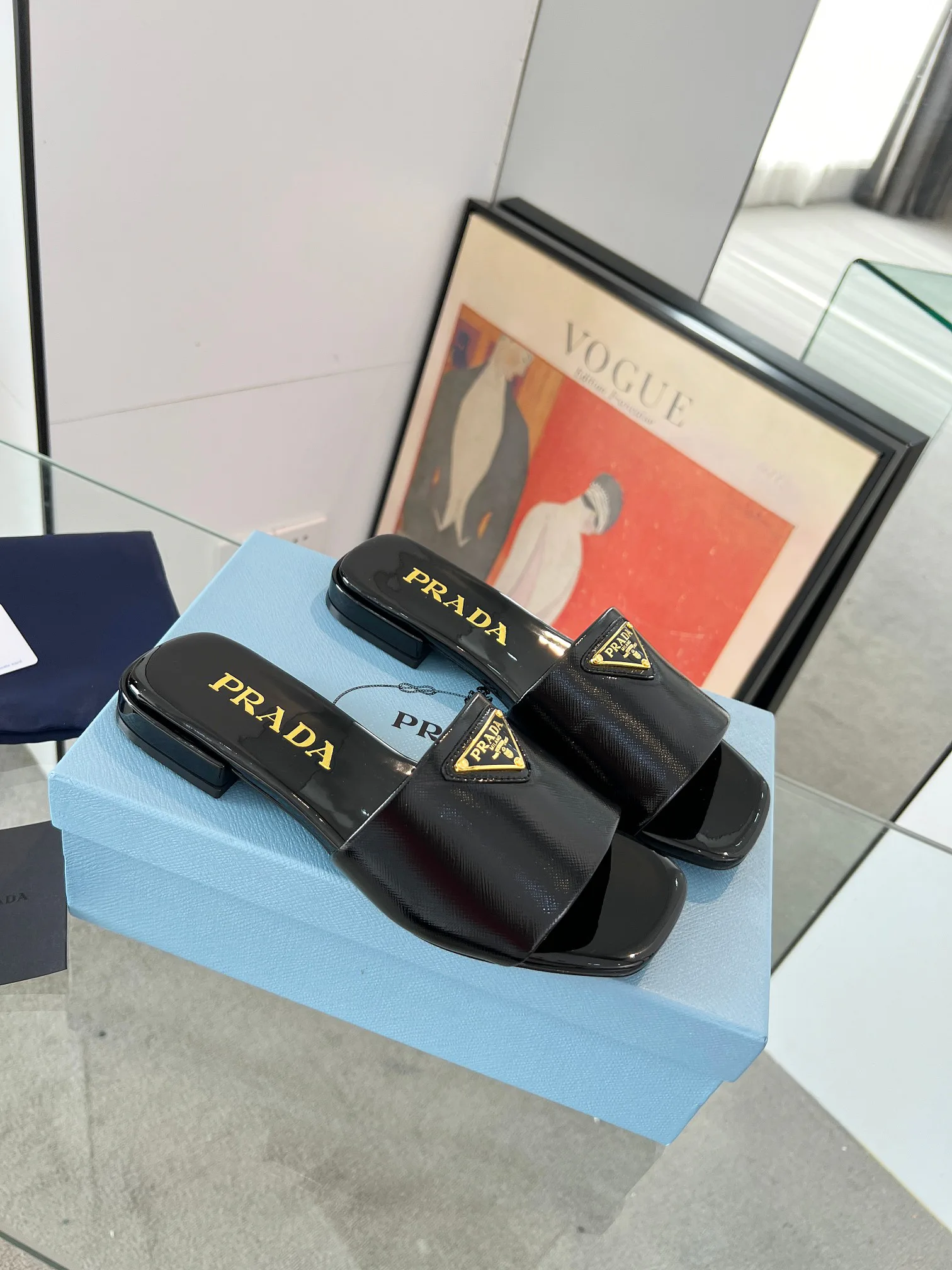 Шлепанцы Женские Prada 11386441
