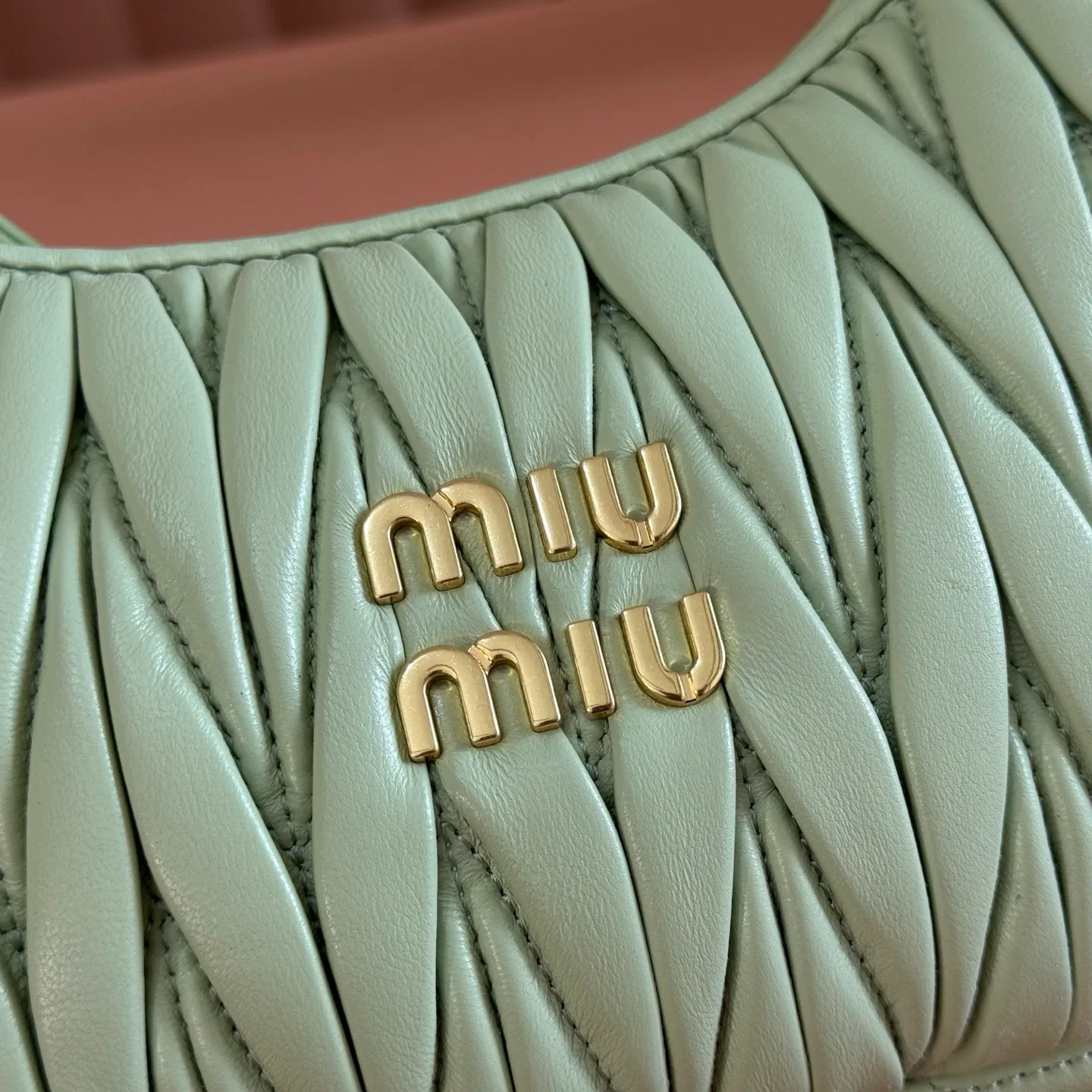 Сумки На Ремне Женские Miu Miu 18148095