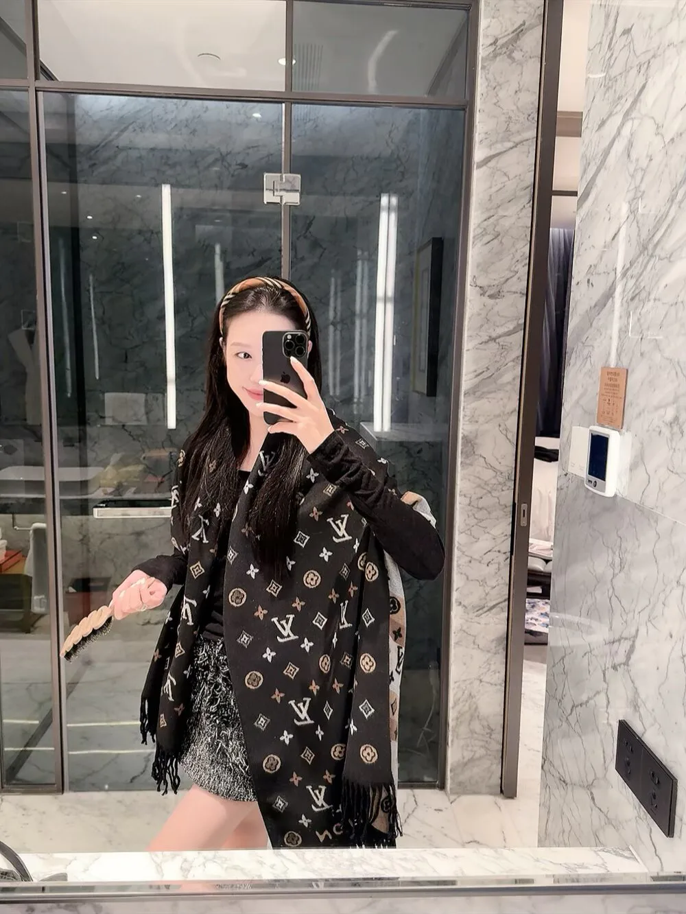 Шарфы Louis Vuitton 18002812