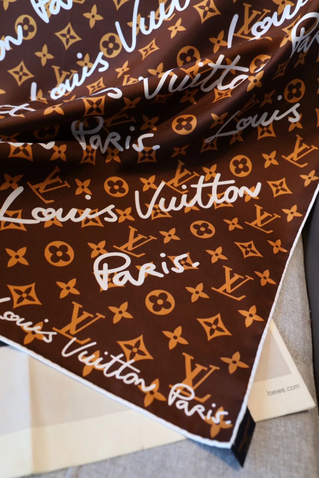 Платки Louis Vuitton 11815903