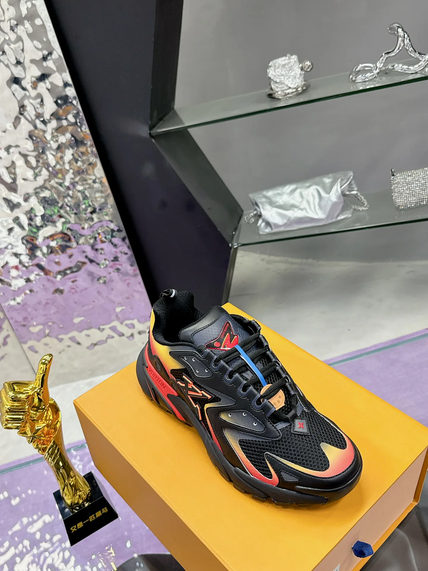 Кроссовки Мужские Louis Vuitton 841696