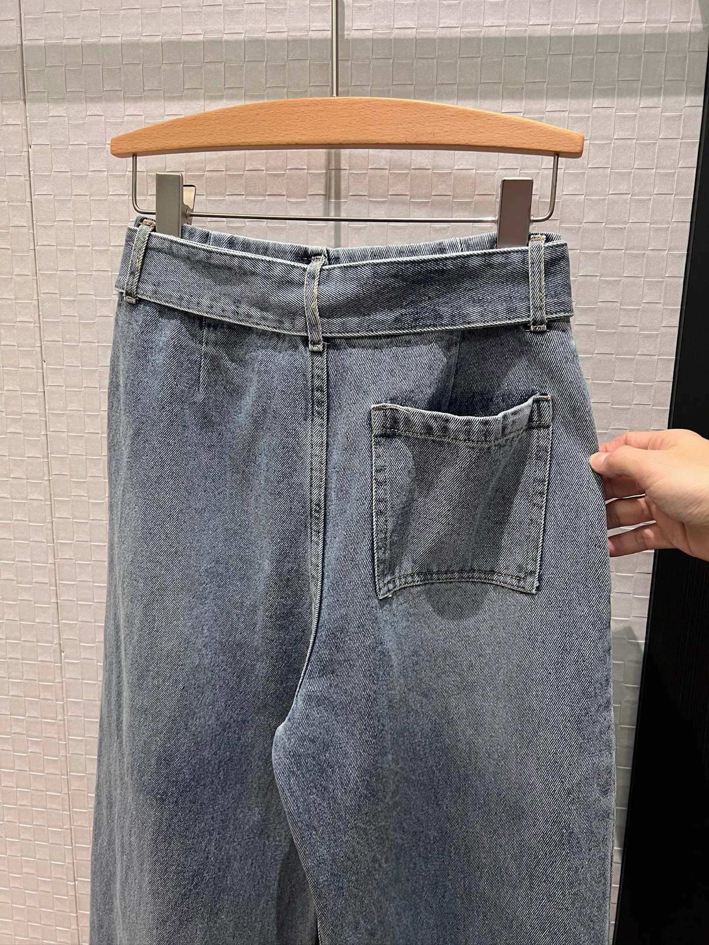 Джинсы Женские Loewe 18734123