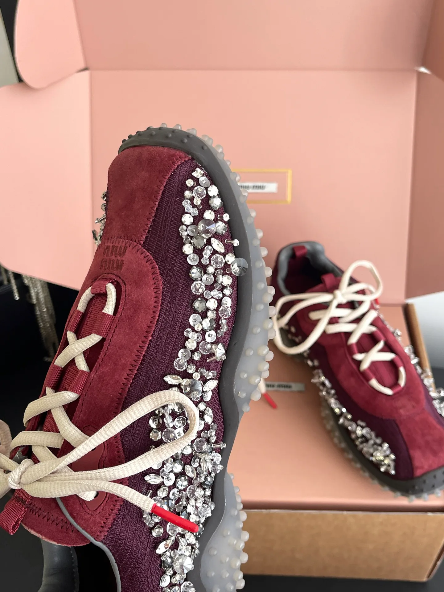 Кроссовки Женские Miu Miu 17554329