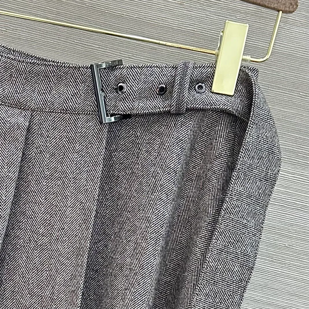 Юбки Женские Brunello Cucinelli 18210338