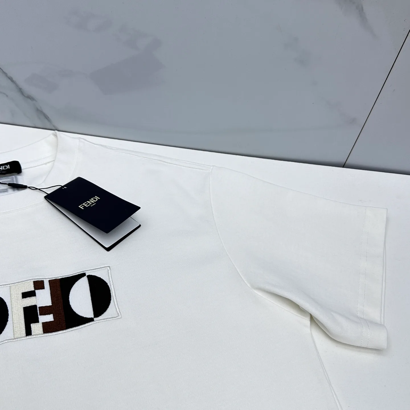 Футболки Женские Fendi 2237393