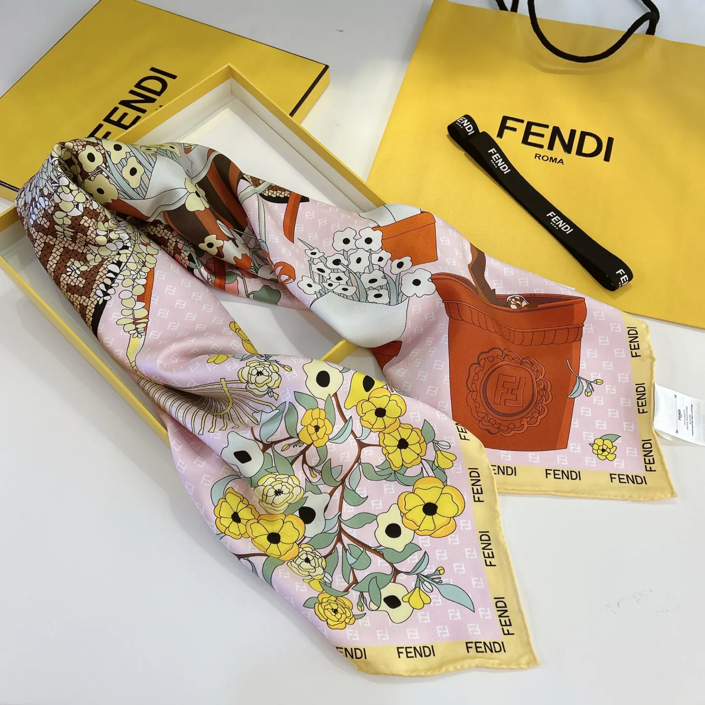 Платки Fendi 13447621