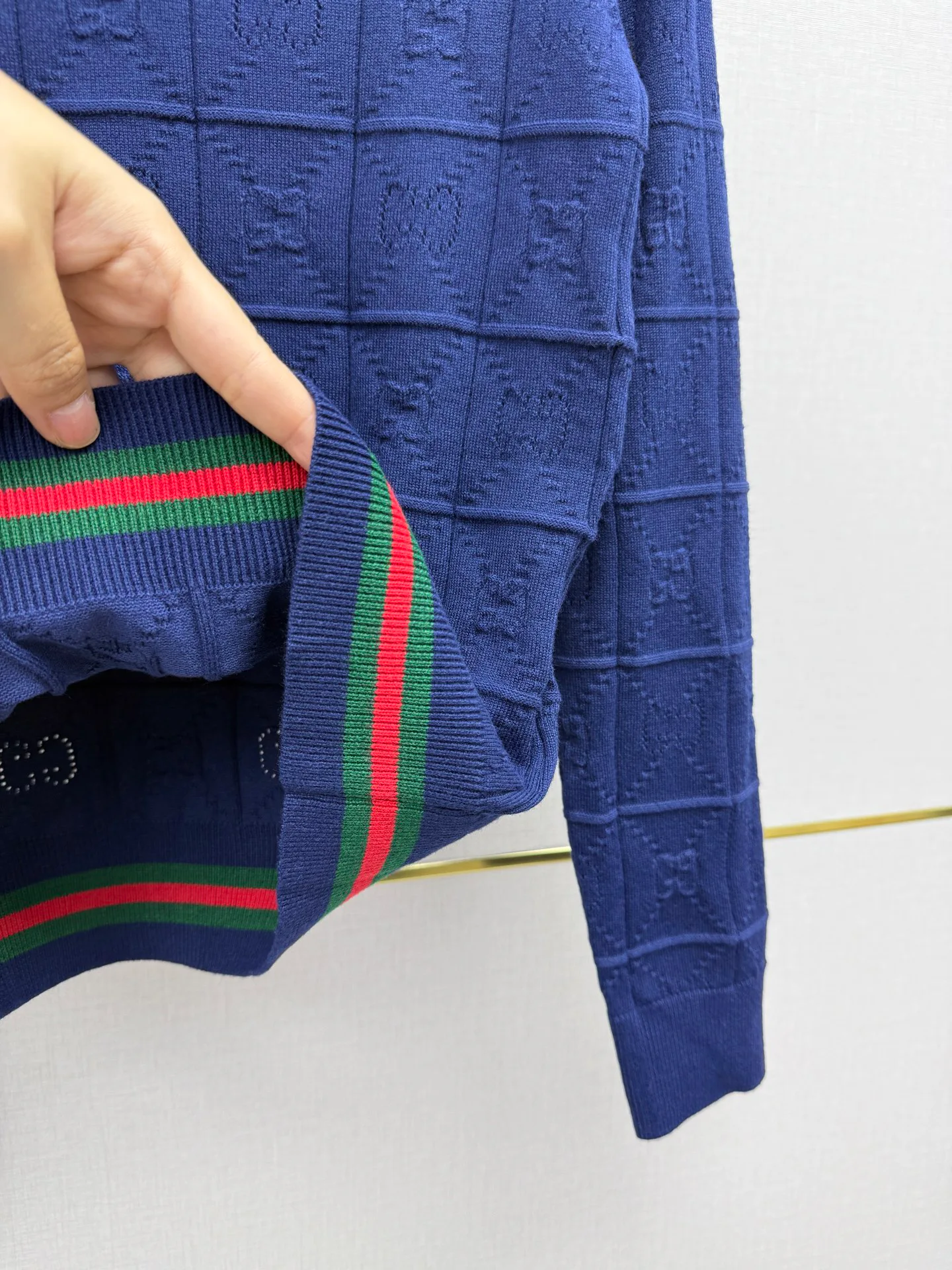 Джемперы И Свитеры Женские Gucci 18298484