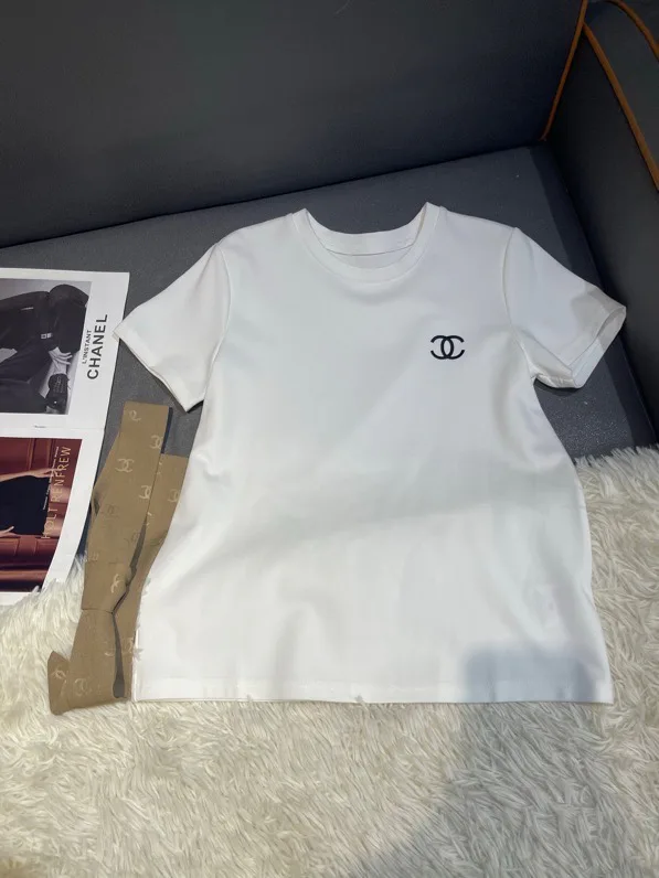 Костюмы Женские Chanel 13136548