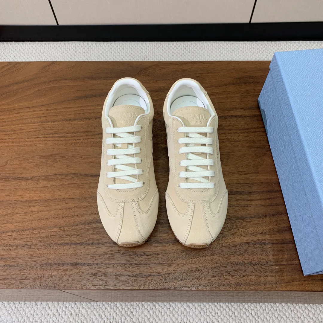 Кроссовки Женские Prada 879176