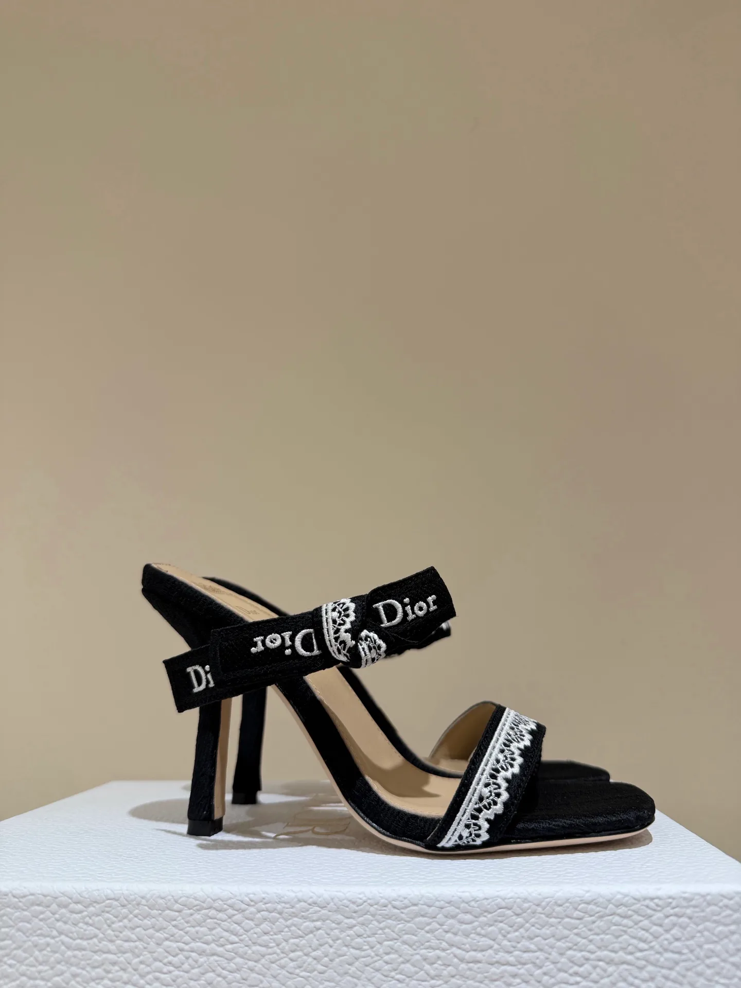 Мюли И Сабо Женские Christian Dior 13539521