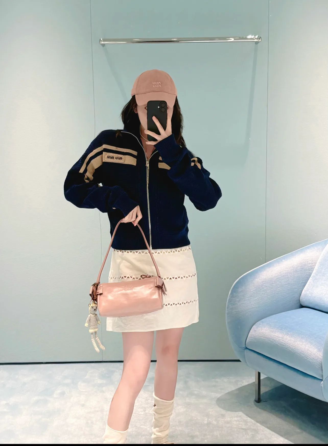 Куртки И Пуховики Женские Miu Miu 18280358