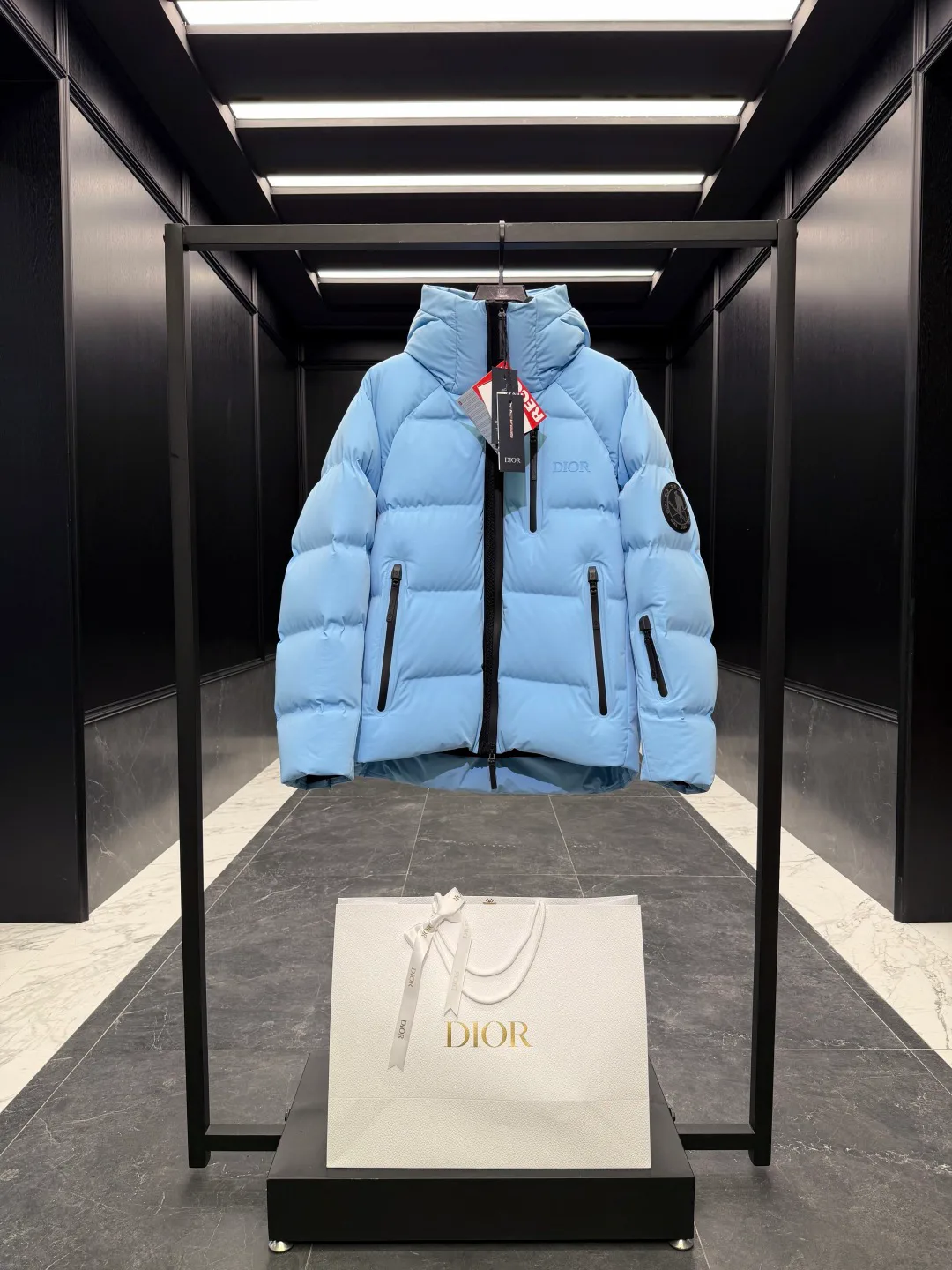 Куртки И Пуховики Женские Christian Dior 18007712