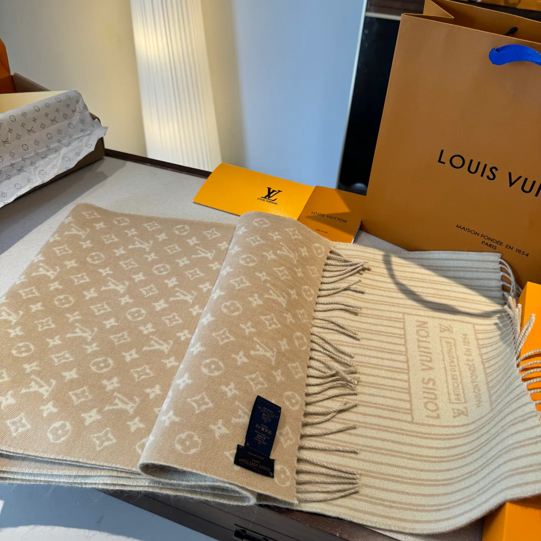Шарфы Louis Vuitton 5073837