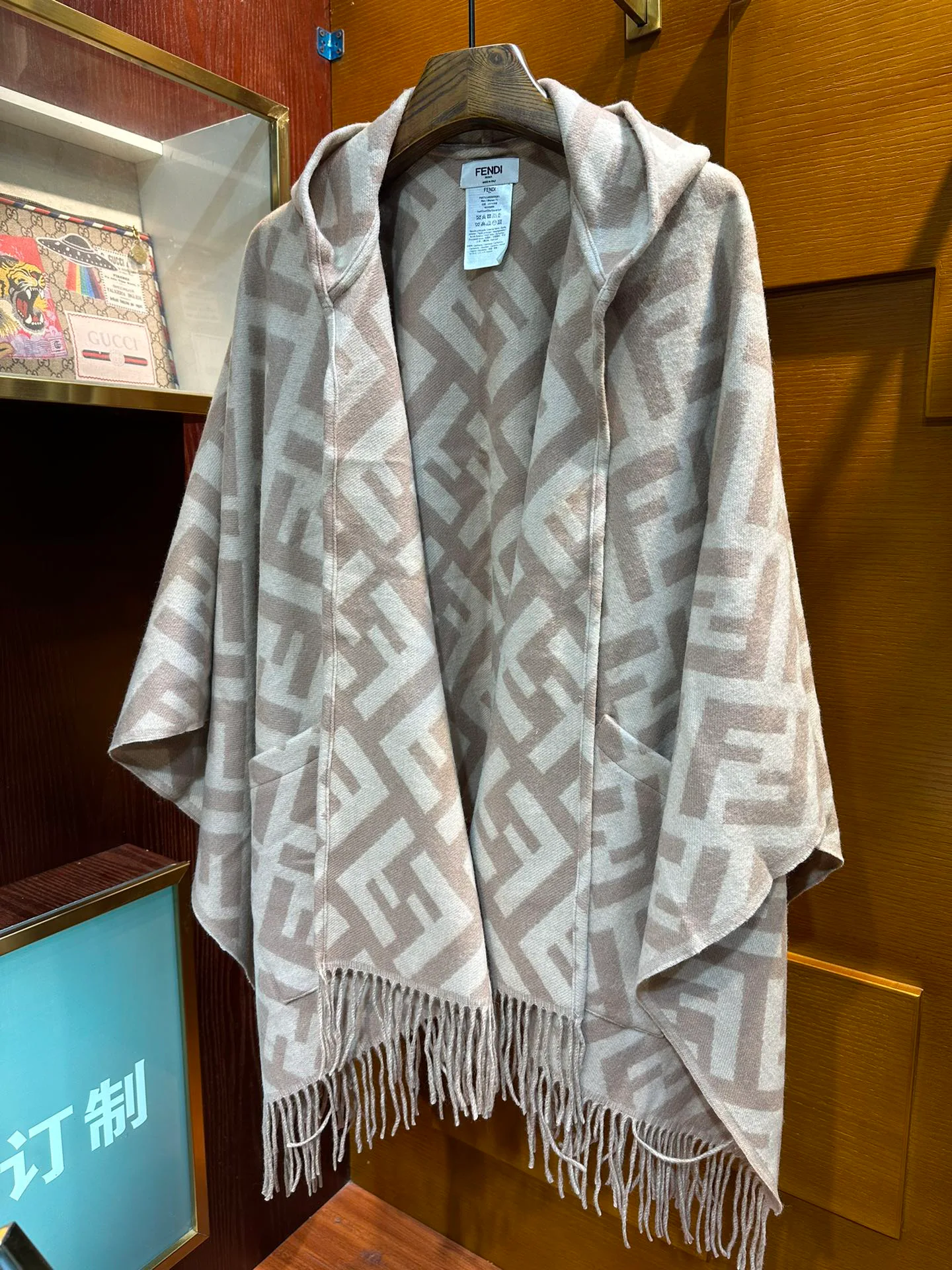 Шарфы Женские Fendi 153823