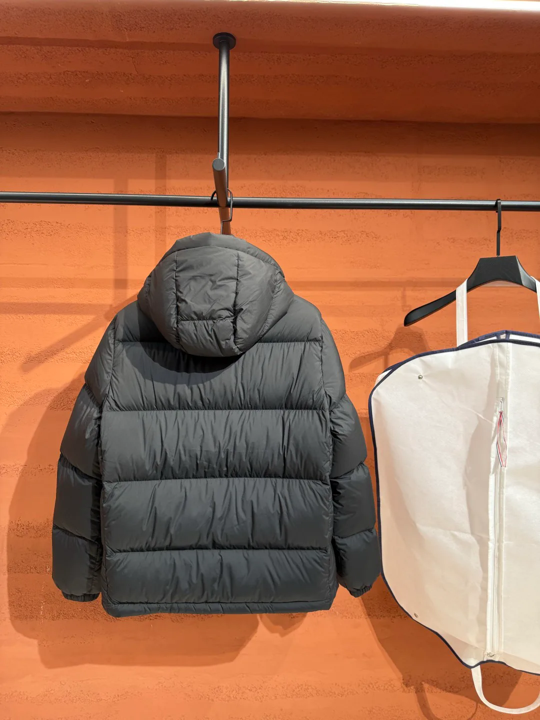 Куртки И Пуховики Женские Gucci 19025197