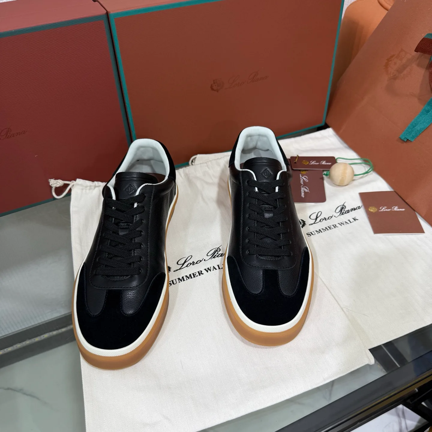 Кроссовки Женские Loro Piana 17955589