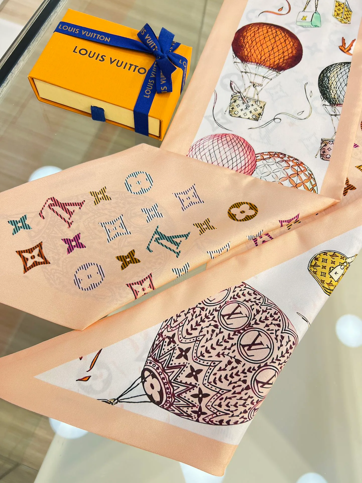 Платки Louis Vuitton 11527430