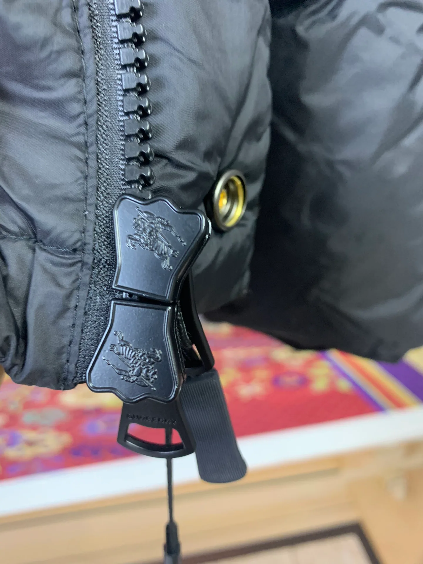Куртки И Пуховики Женские Burberry 18597074
